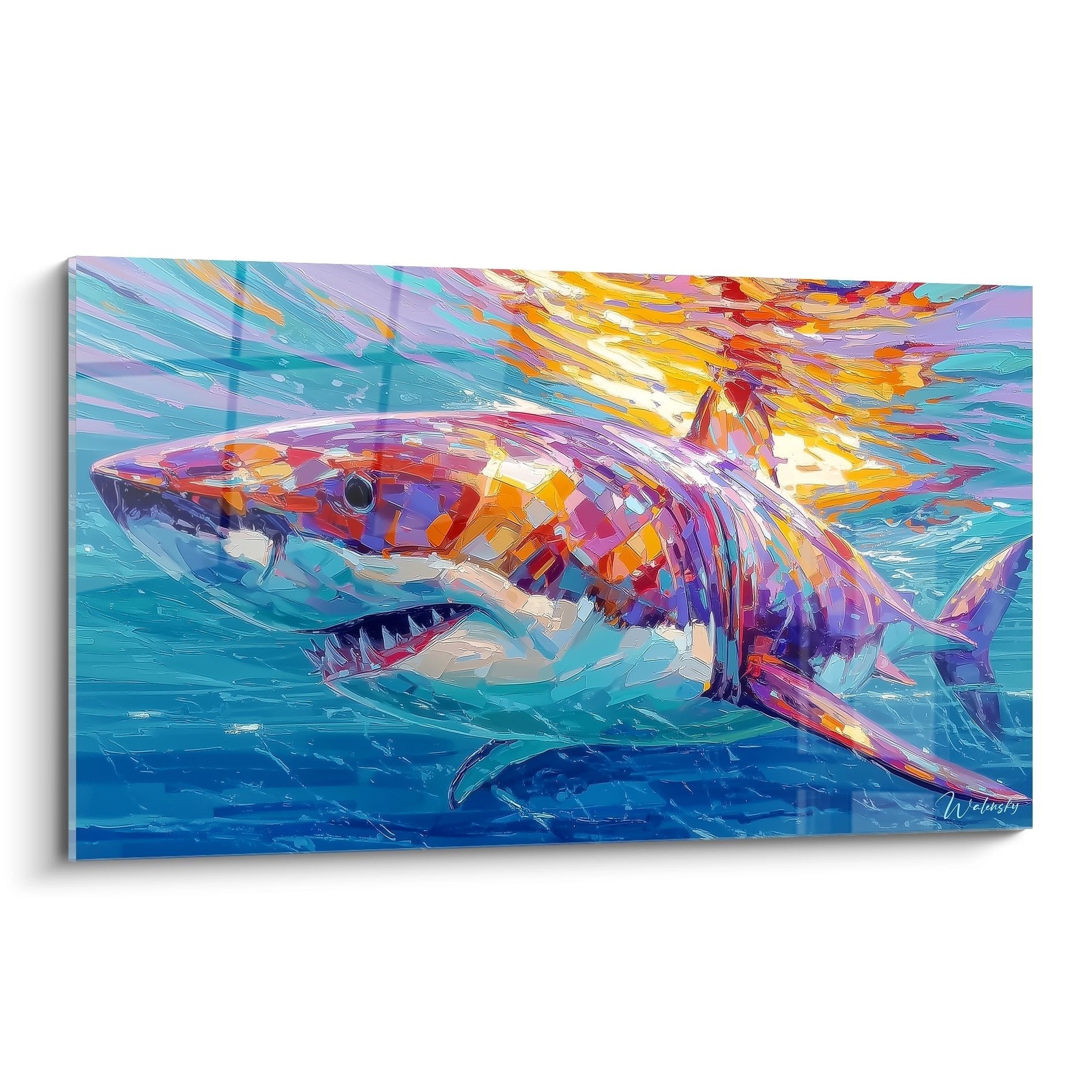 Expressionistisches Wandbild eines Megalodons mit kraftvollen Pinselstrichen in Orange, Rot und Blau