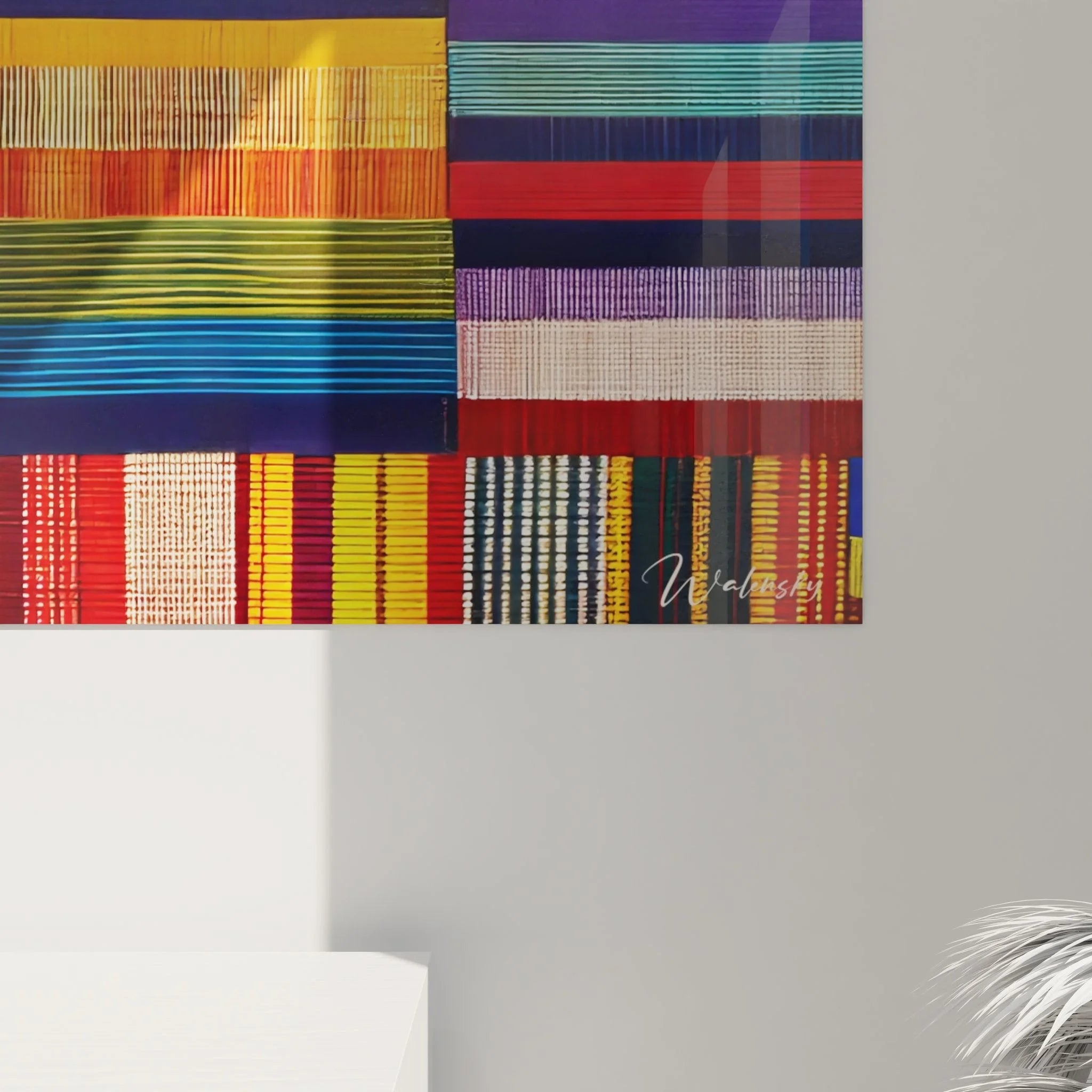 Gesamtansicht afrikanisches Wandbild mit verschiedenen Kente Segmenten und bunten Webmustern