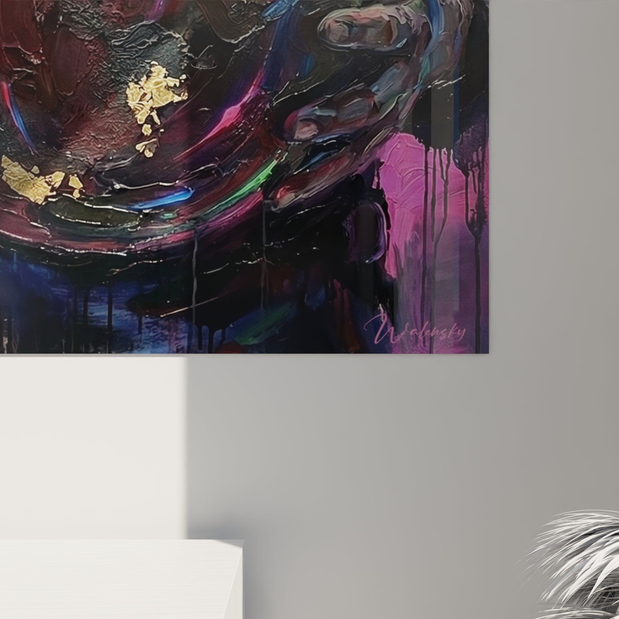 Gesamtansicht des abstrakten Wandbildes mit kosmischer Kugel und dynamischen Farbverläufen