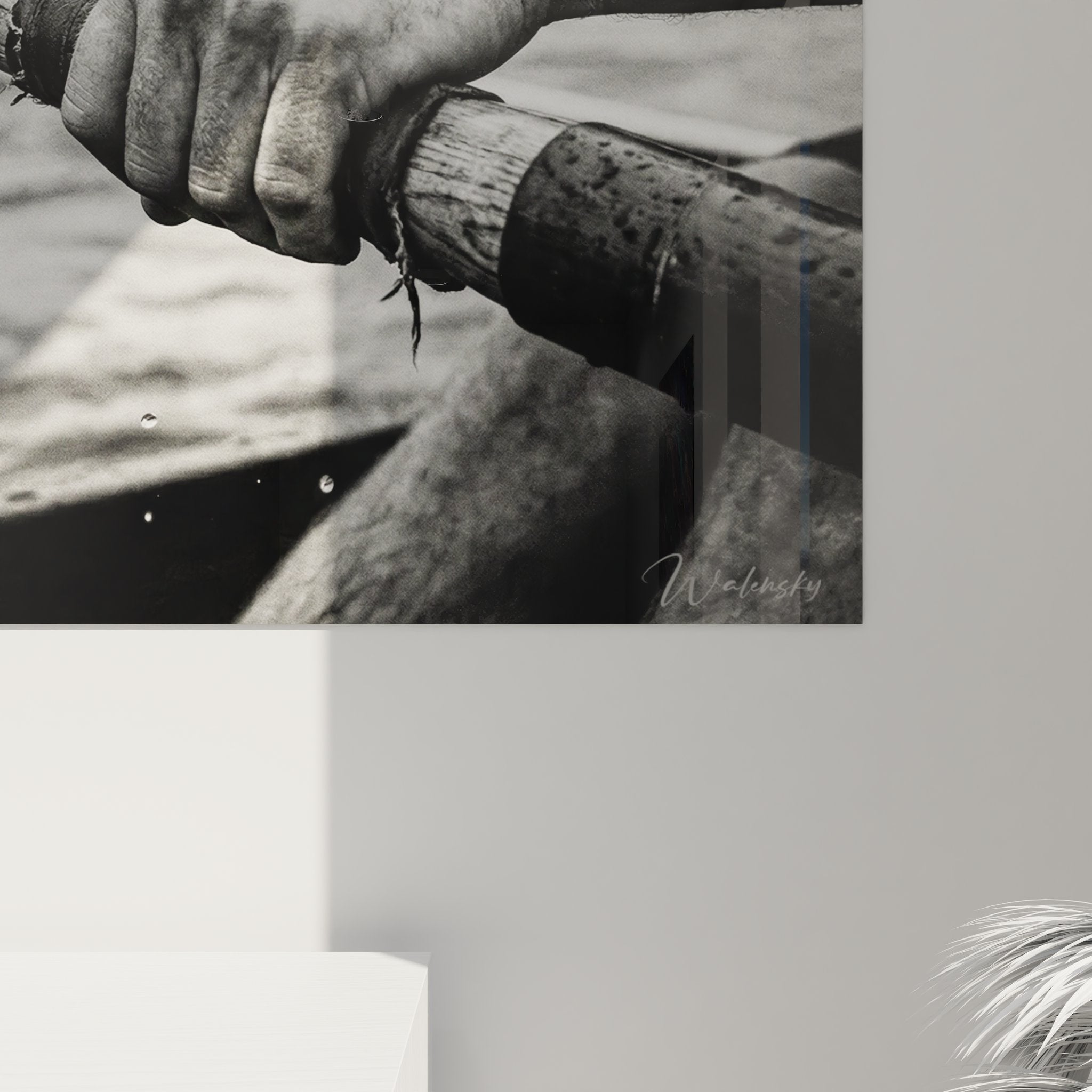 Gesamtansicht Wandbild Rudersport, kraftvolle Hände am Ruder in elegantem Schwarz-Weiß Design