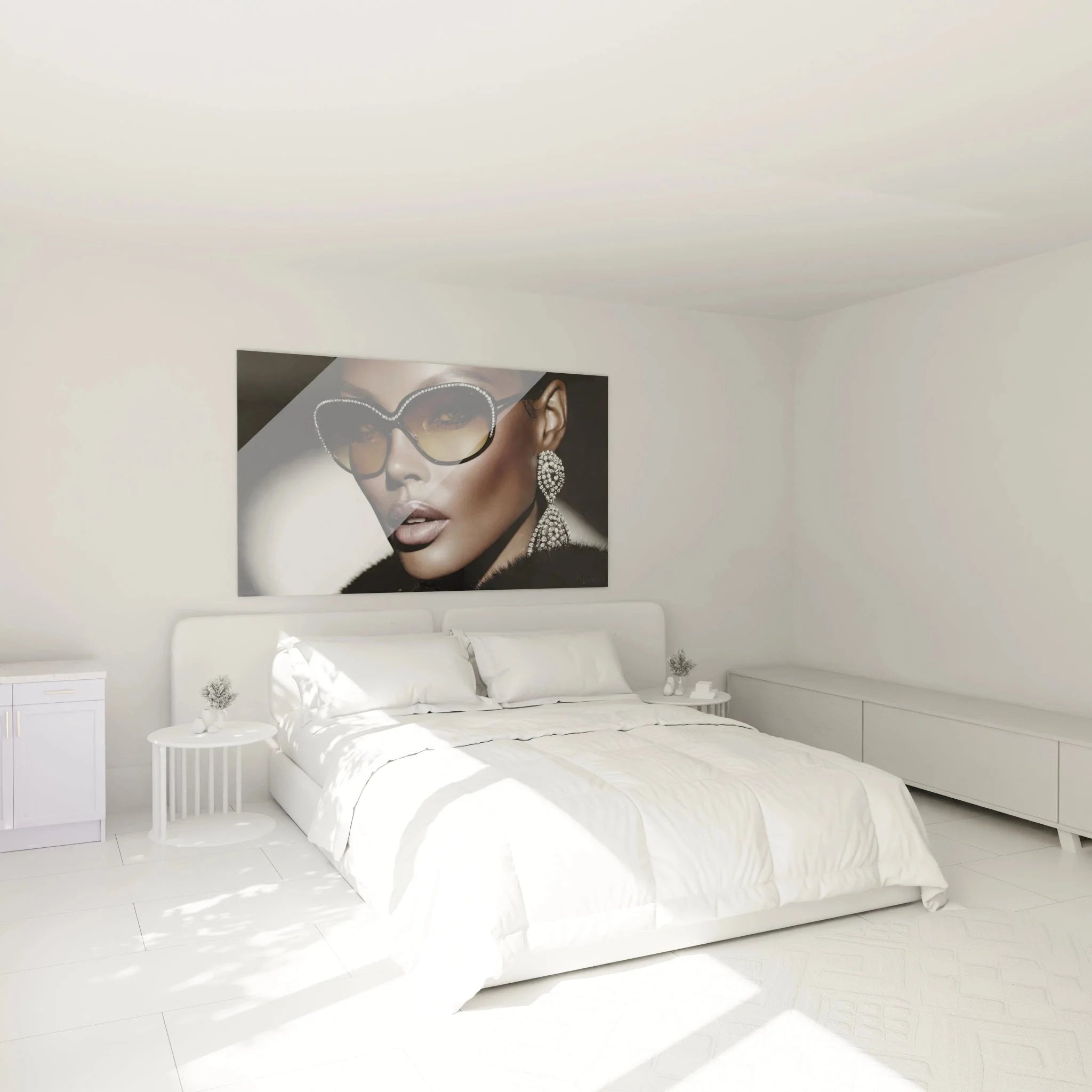 Wandbild Glamour Frau in elegantem Schlafzimmer - Designer Wanddekoration mit Diamant-Accessoires