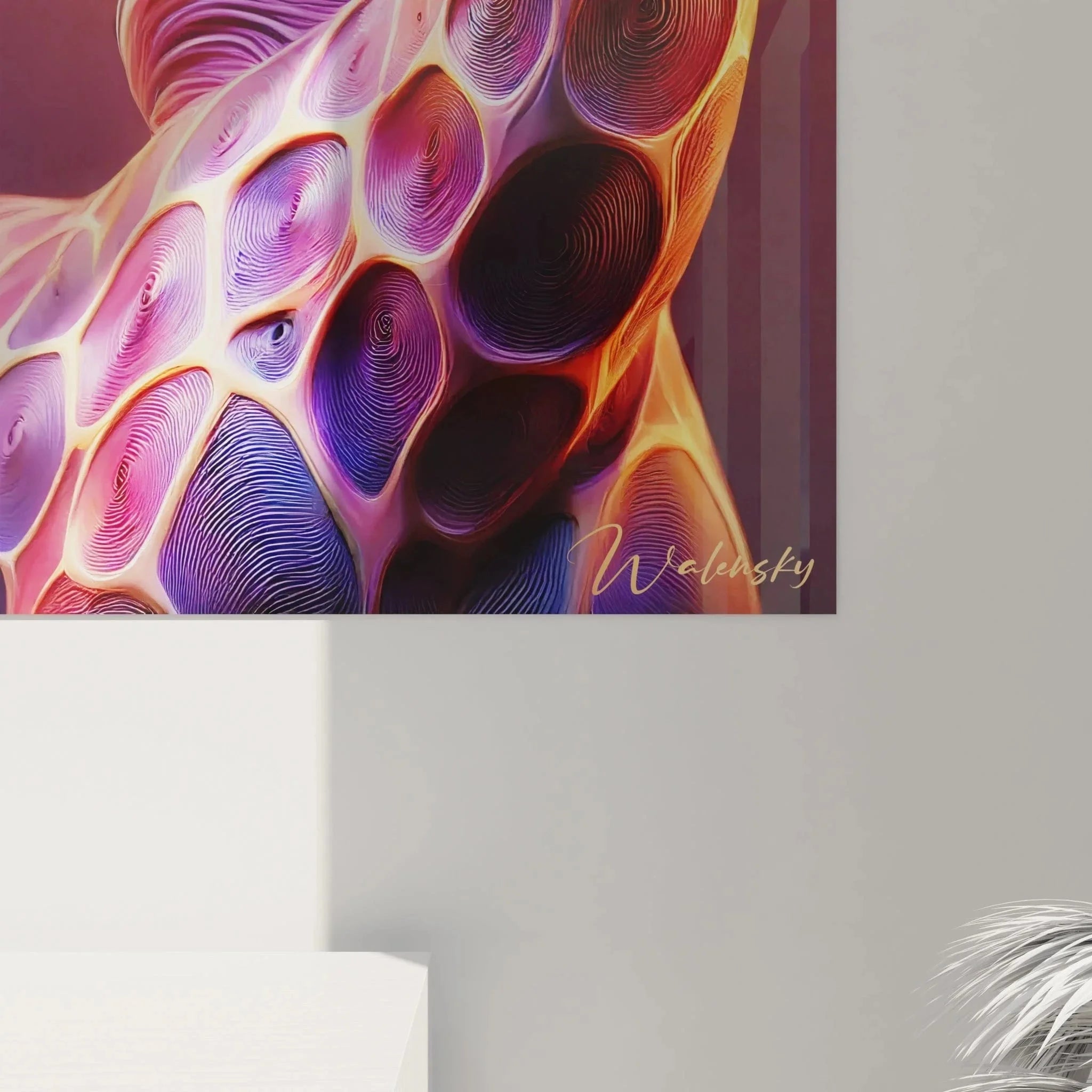 Gesamtansicht des abstrakten Giraffe Wandbildes mit leuchtenden Farben und künstlerischen Details