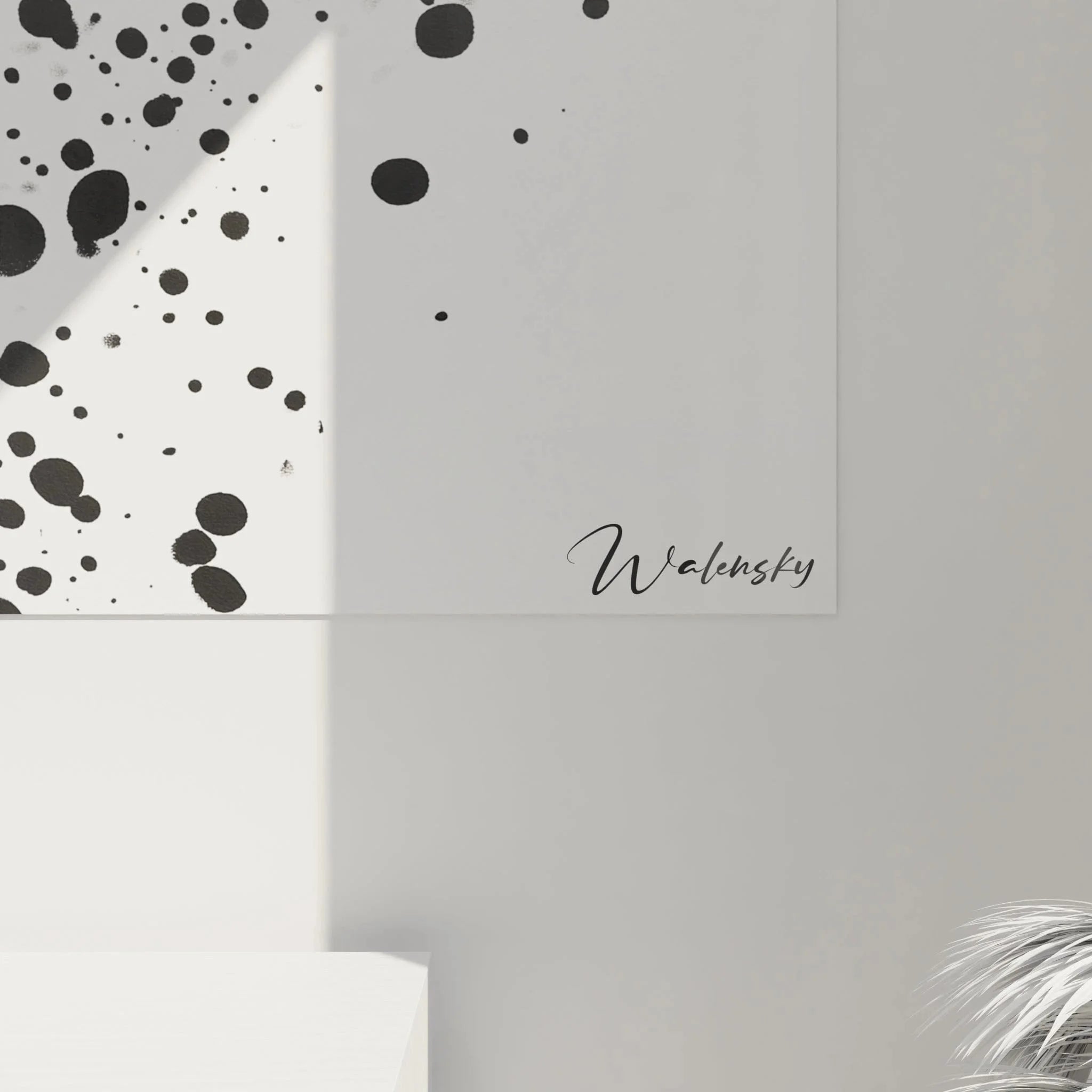 Gesamtansicht des Dalmatiner Punkte Wandbildes in Schwarz-Weiß für stilvolle Raumgestaltung