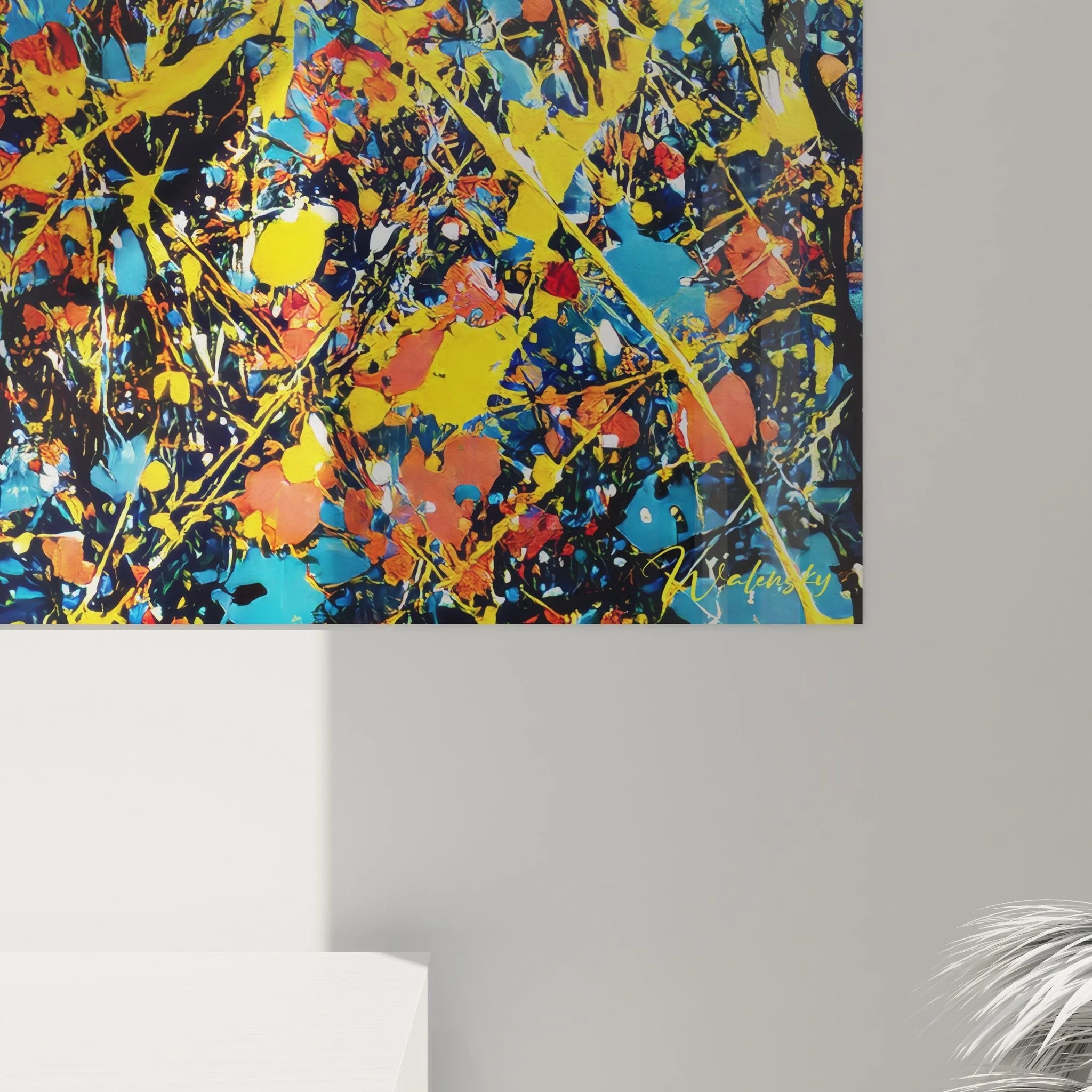 Gesamtansicht des horizontalen Wandbildes Farbexplosion in moderner Raumgestaltung