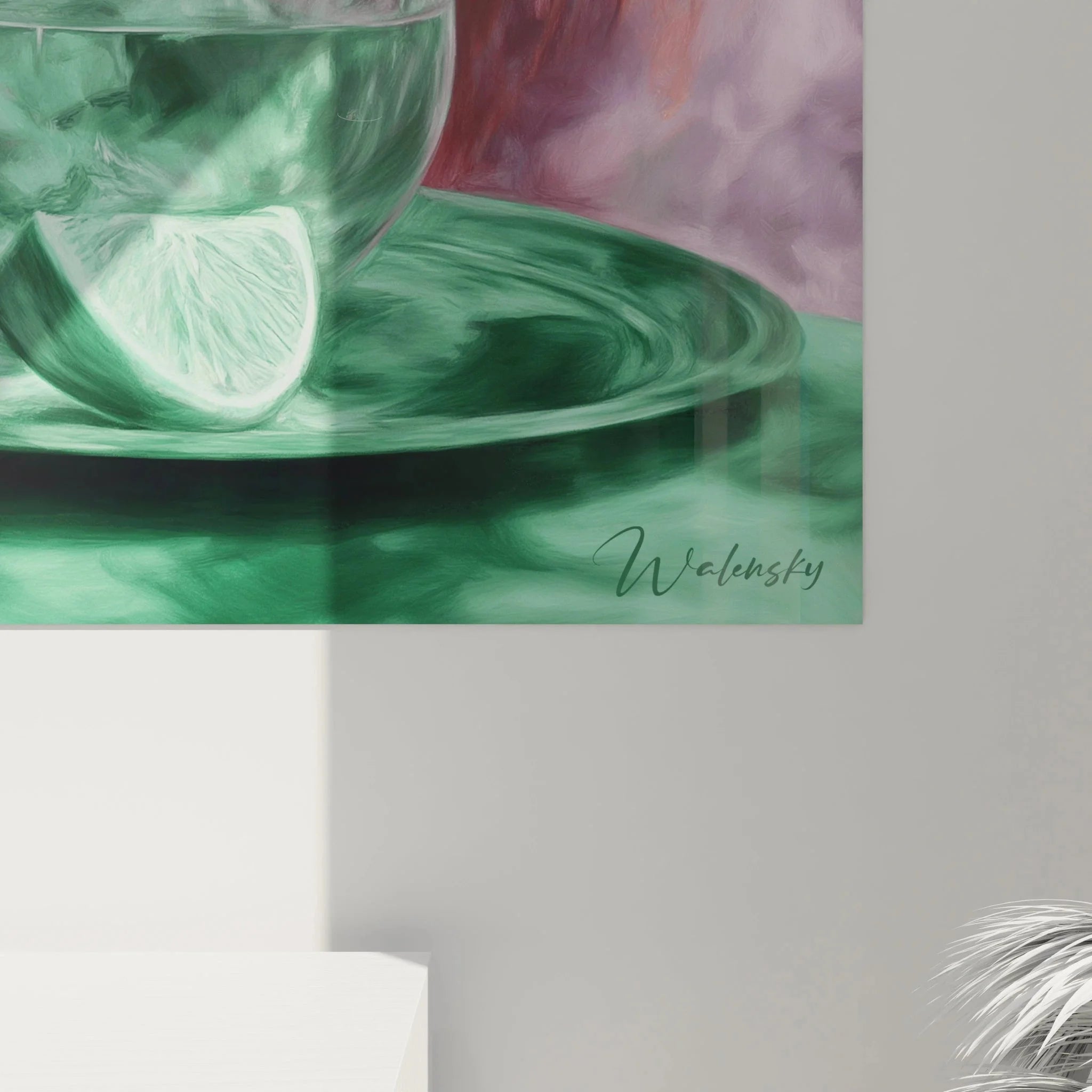 Gesamtansicht Wandbild Stillleben Hyperrealismus - Glaskaraffe Komposition in grün-violett