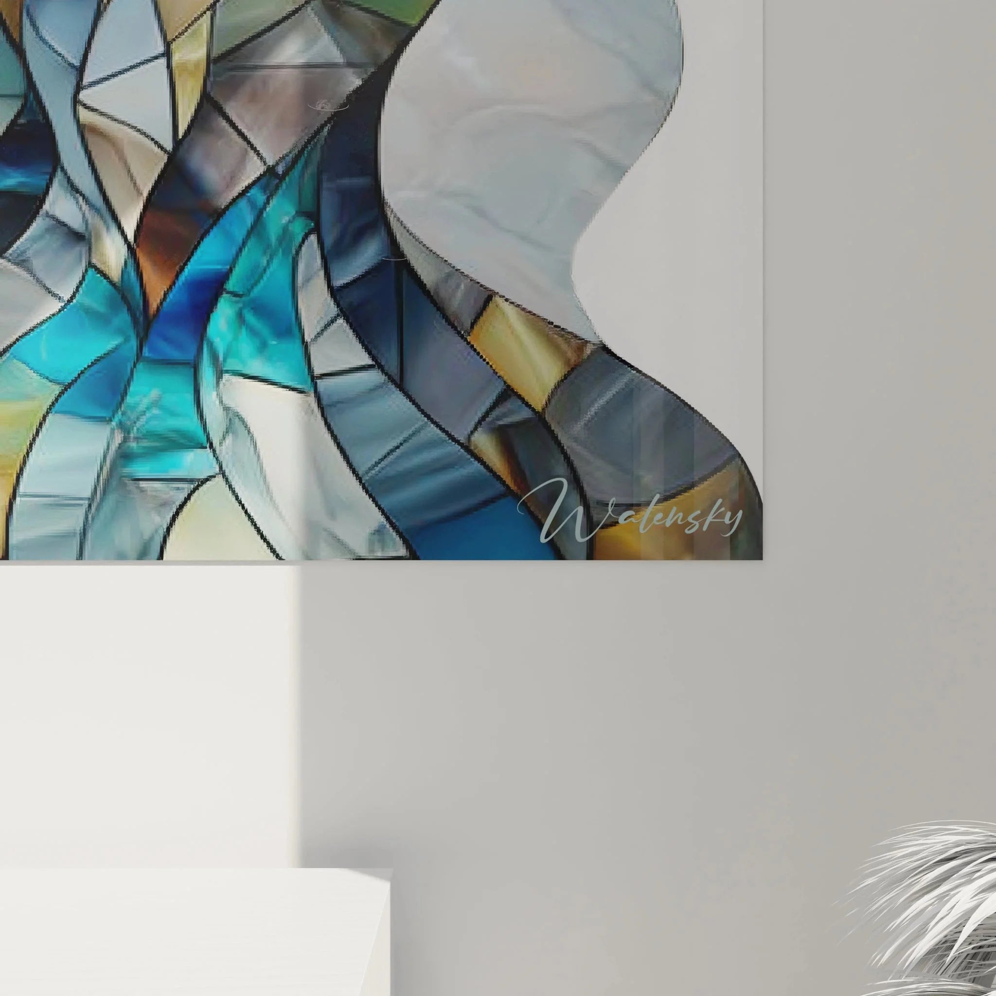 Gesamtansicht des Glasmosaik Wandbildes einer Frau mit transparenten und opaken Mosaikfragmenten