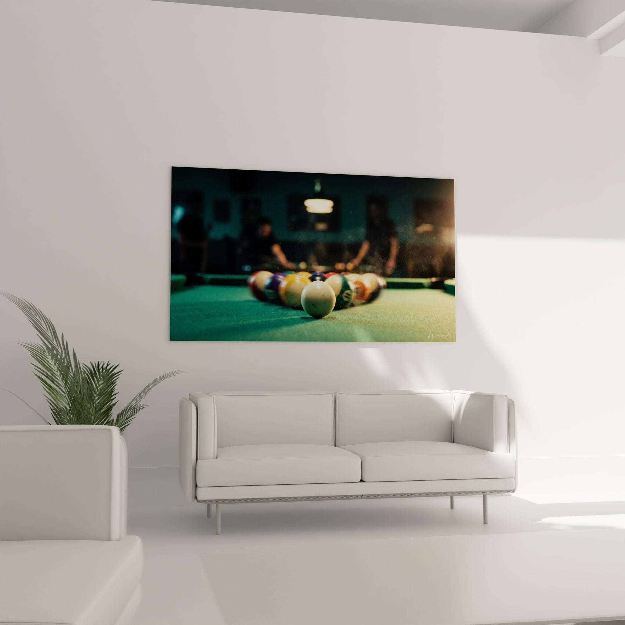 Nahaufnahme weiße Billardkugel auf grünem Filz, Detailansicht Billard Wandbild