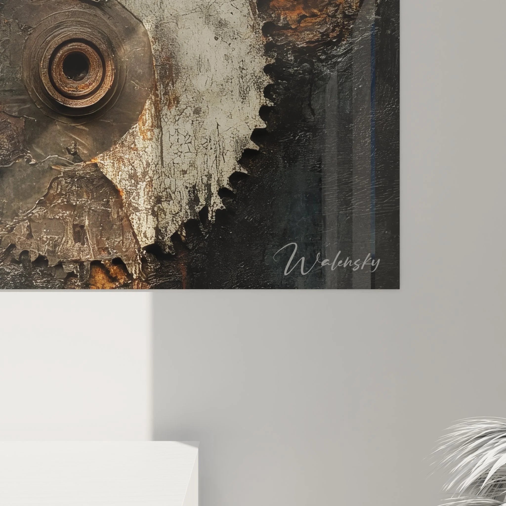 Gesamtansicht des mechanischen Wandbildes mit verschiedenen Zahnradgrößen in warmer Goldtonpalette