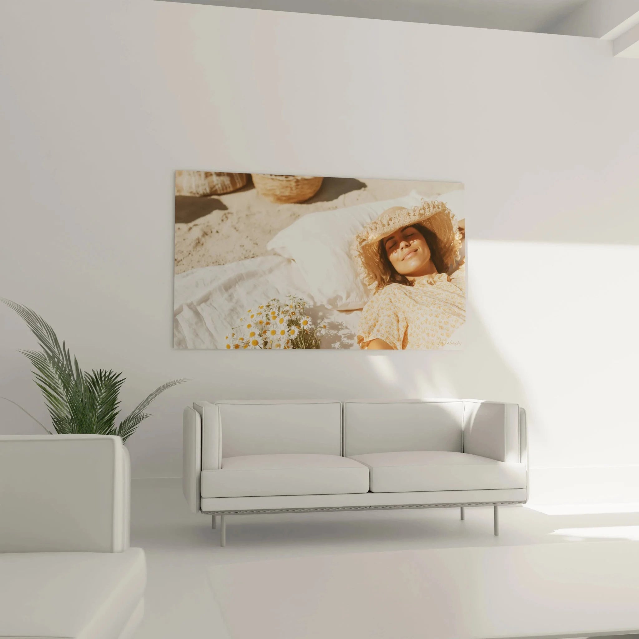 Nahaufnahme Wandbild Detail Strohhut und Gänseblümchen in sommerlicher Stimmung