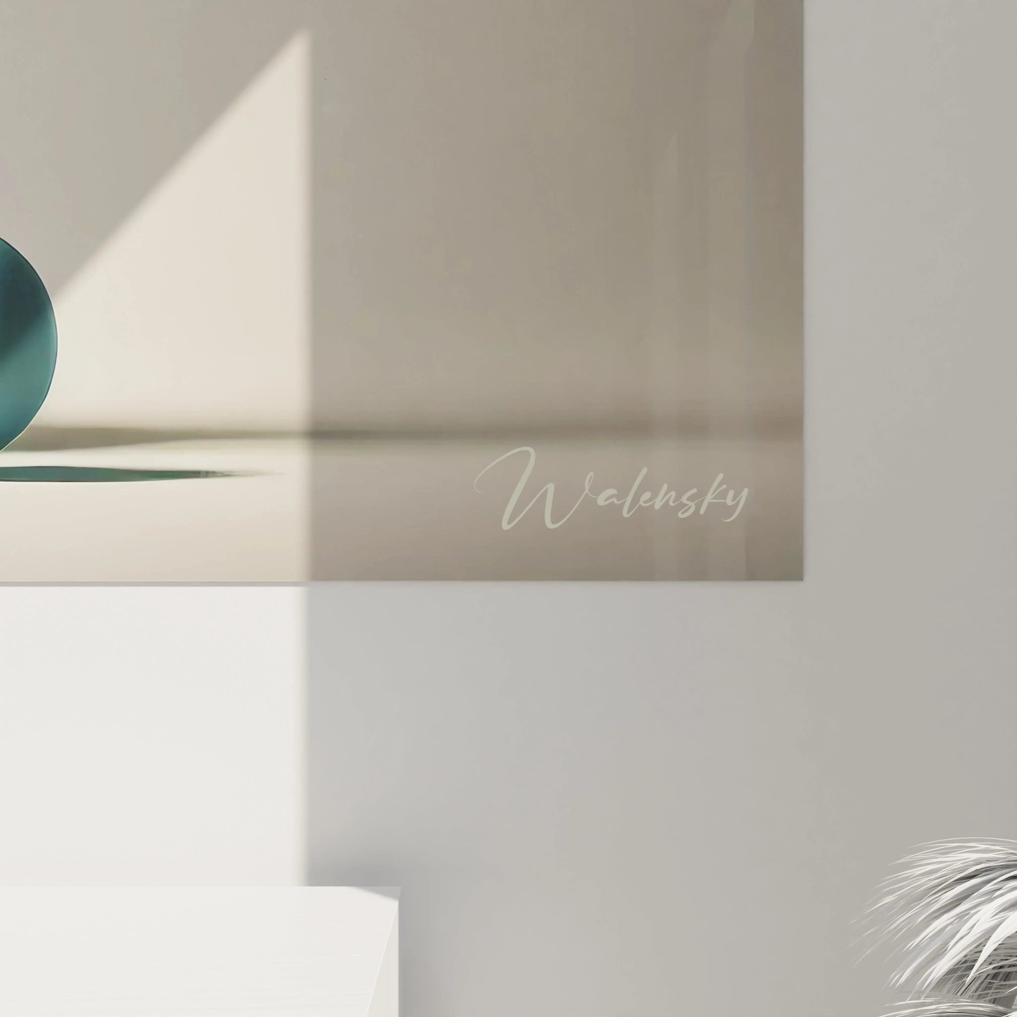 Gesamtansicht des Zen-Steine Wandbildes mit schwebenden Kugeln und warmer Beleuchtung