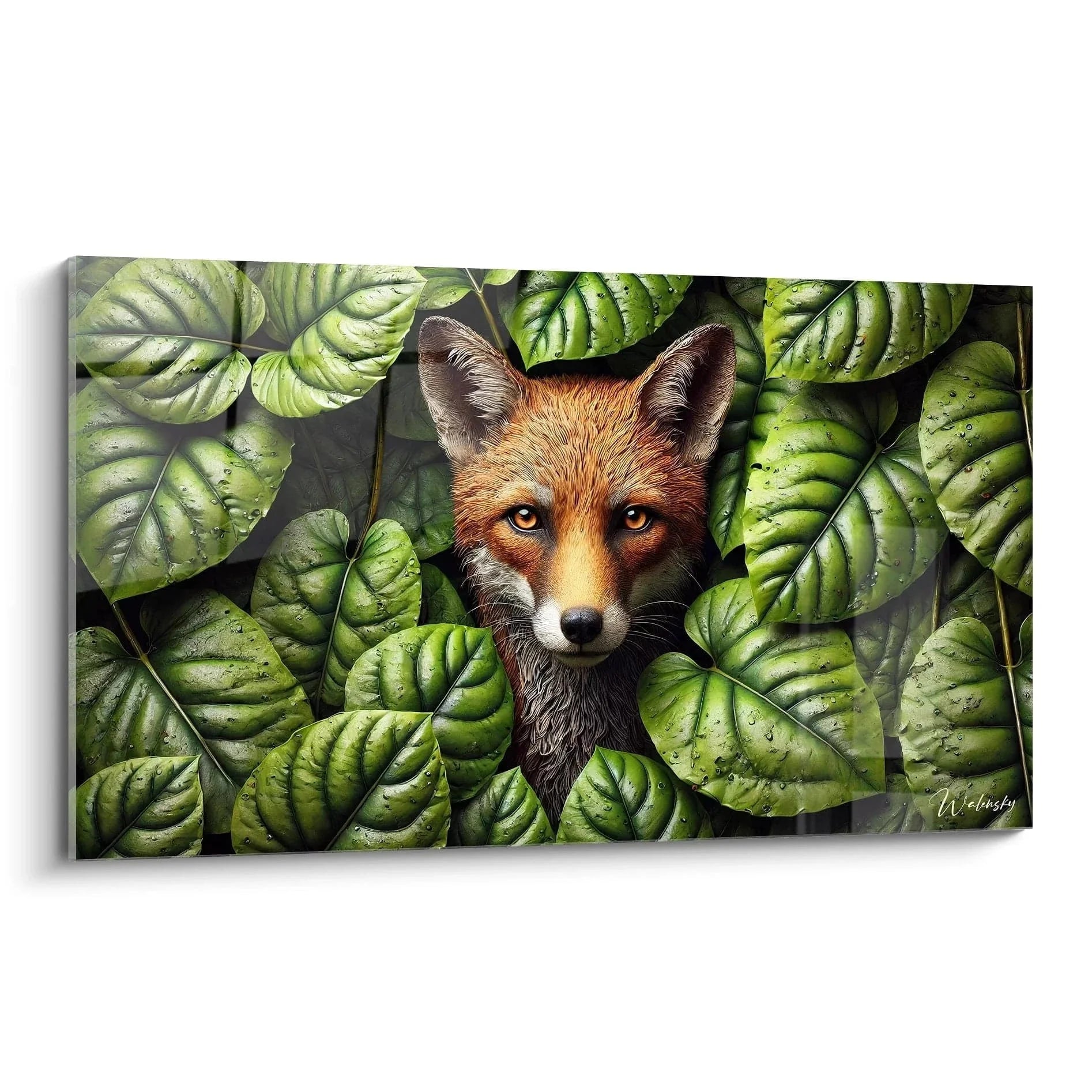 Wandbild Fuchs im Blätterwald - detailreiches Tierportrait mit grünen Blättern als Wanddekoration