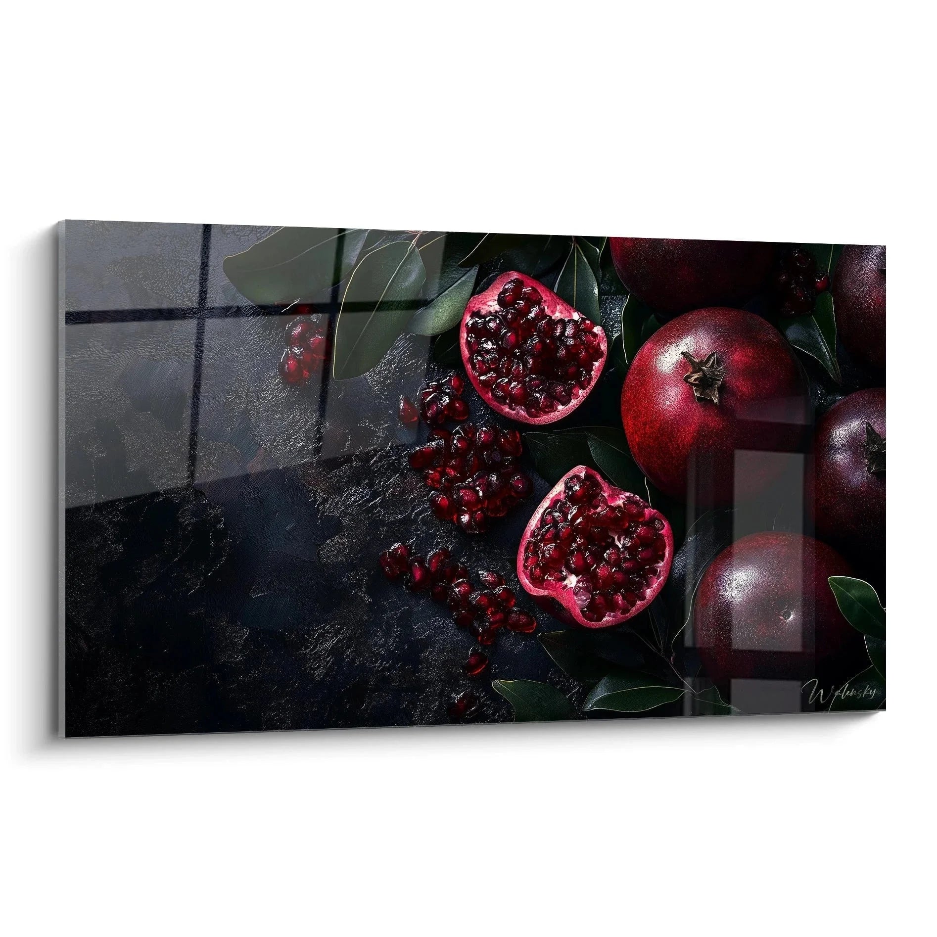 Wandbild Granatapfel XXL - aufgeschnittene rote Granatäpfel mit Kernen auf dunklem Hintergrund