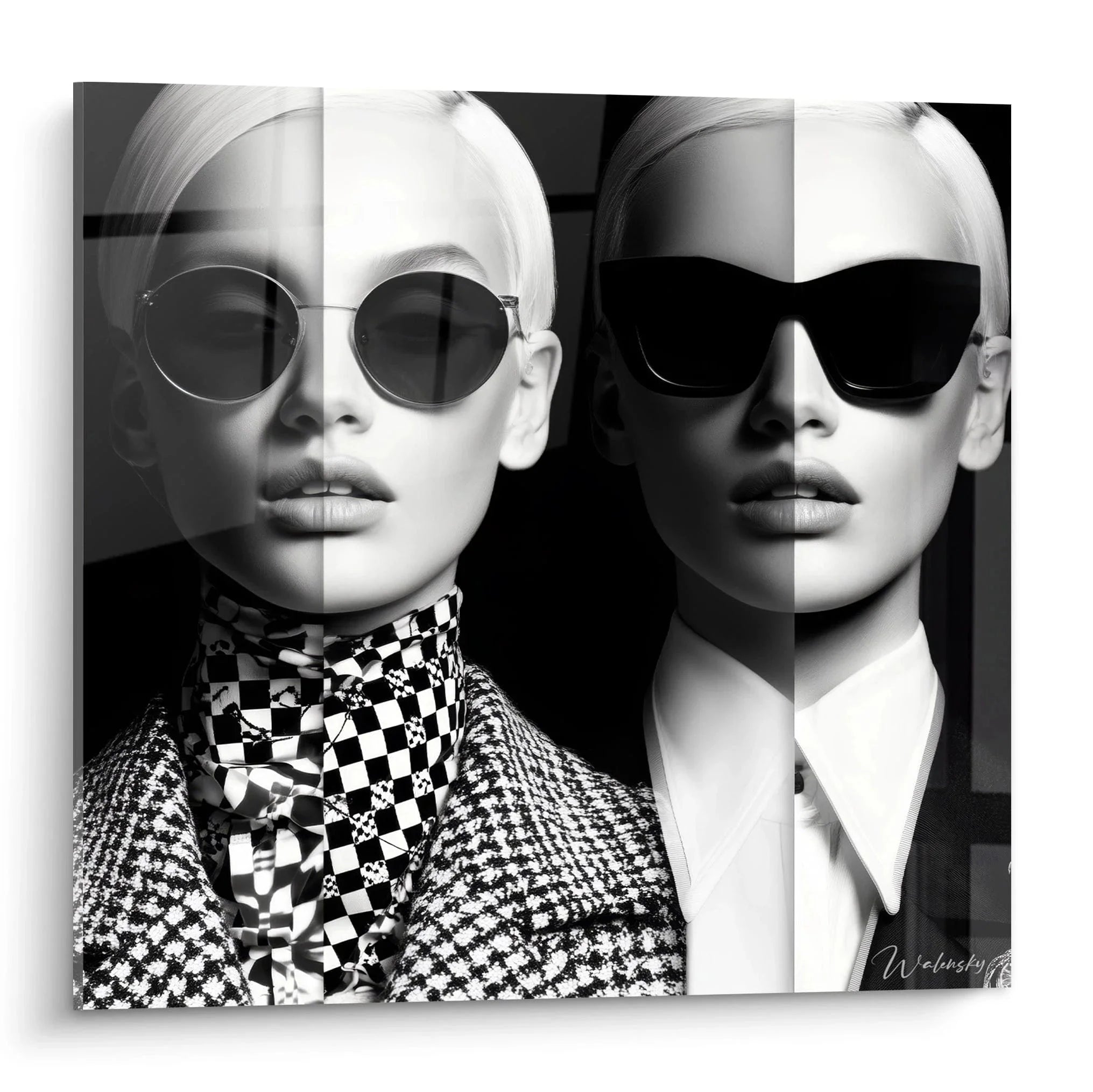 Wandbild Mode Portrait schwarz-weiß mit Doppel-Perspektive eleganter Frau mit Sonnenbrillen