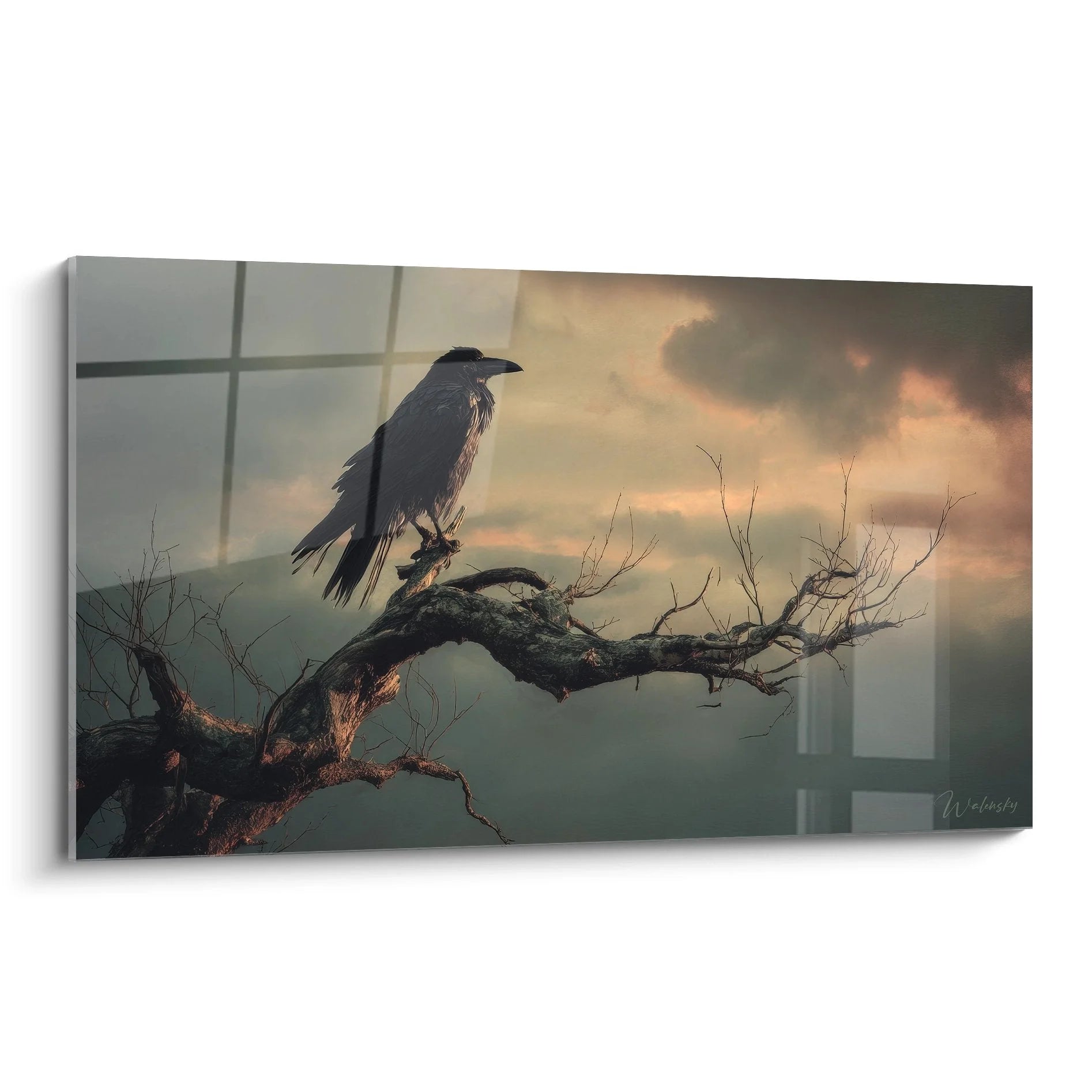 Mystisches Wandbild schwarzer Rabe auf totem Ast bei dramatischer Abenddämmerung - Edition Rabe Kunstdruck