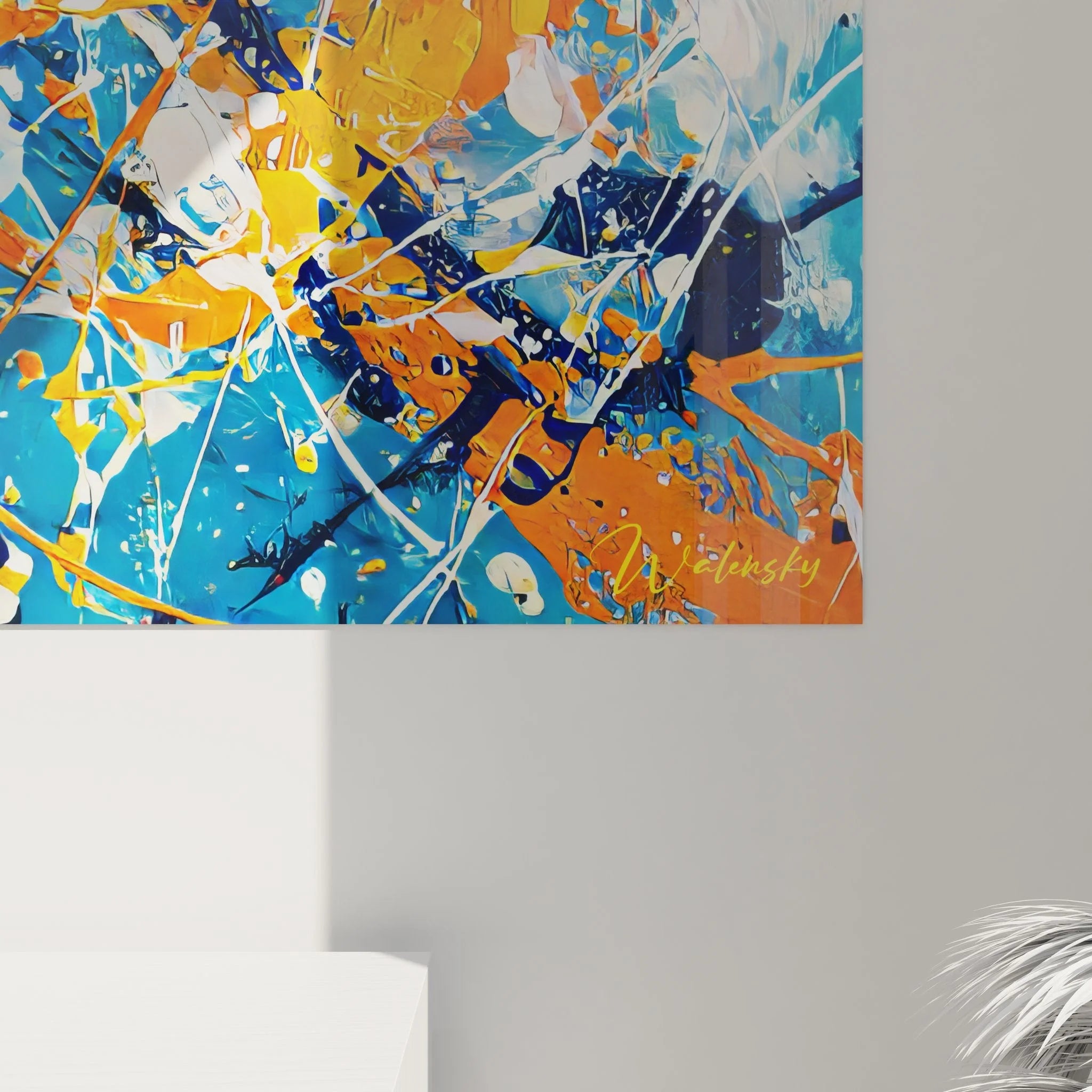 Gesamtansicht Wandbild XXL abstrakte Farbexplosion mit kraftvoller Komposition aus Orange und Blautönen