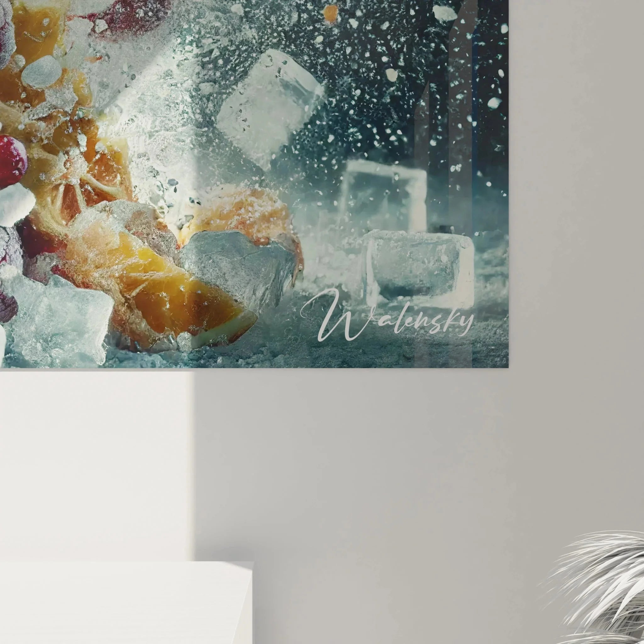 Gesamtansicht Wandbild XXL Früchte Explosion - Moderne Cocktail Wandkunst mit Eiswürfel-Splash