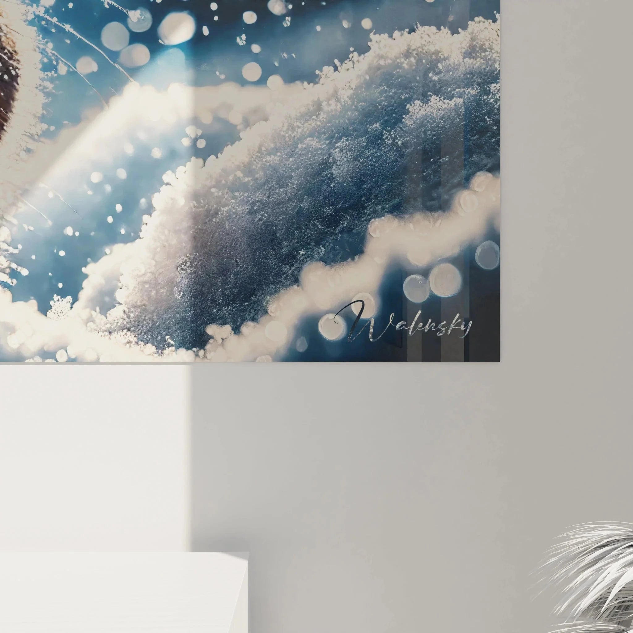 Gesamtansicht des XXL Eichhörnchen Wandbildes mit winterlicher Atmosphäre und Schneeeffekten