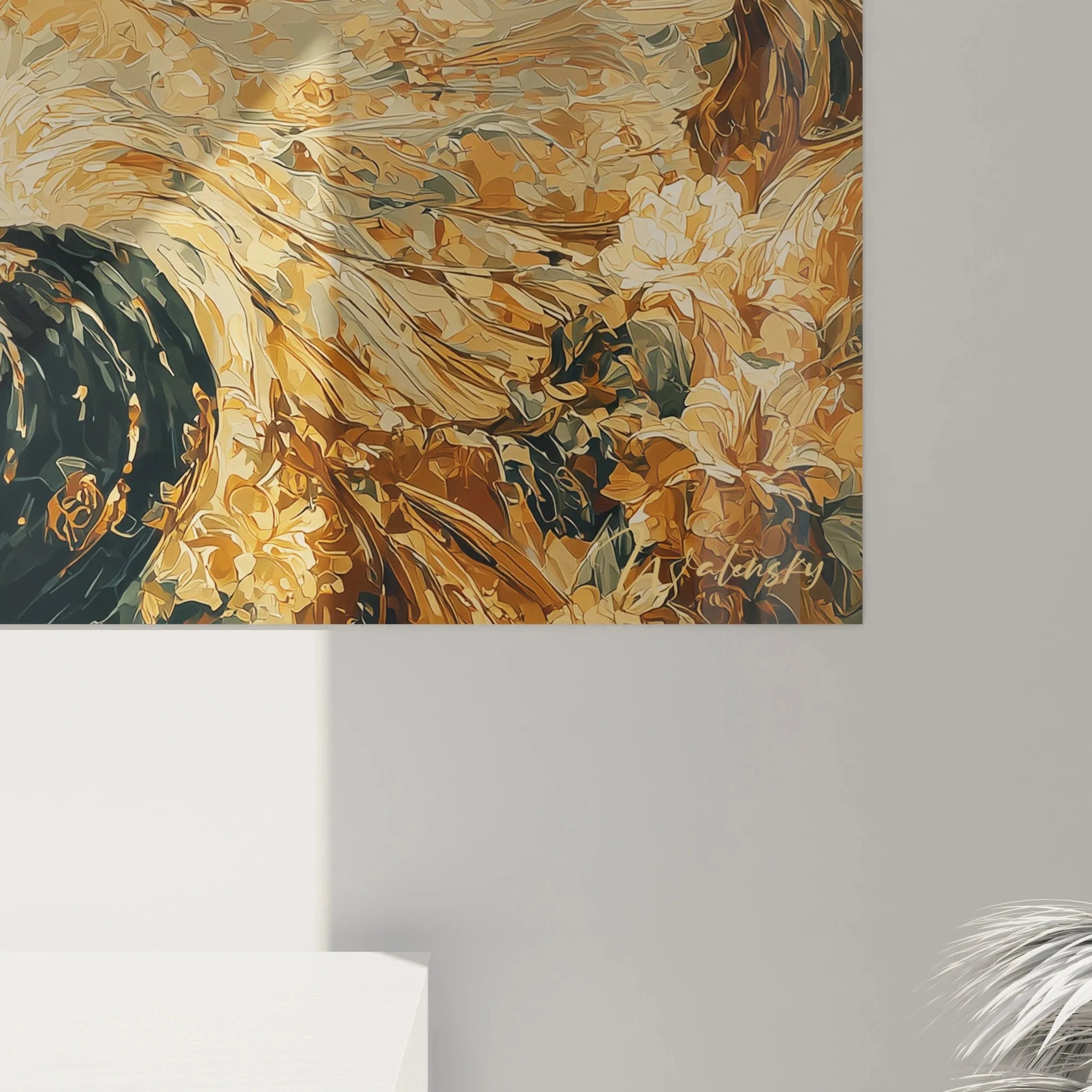 Gesamtansicht des XXL Wandbildes gotische Engelsfrau mit ausgebreiteten Flügeln