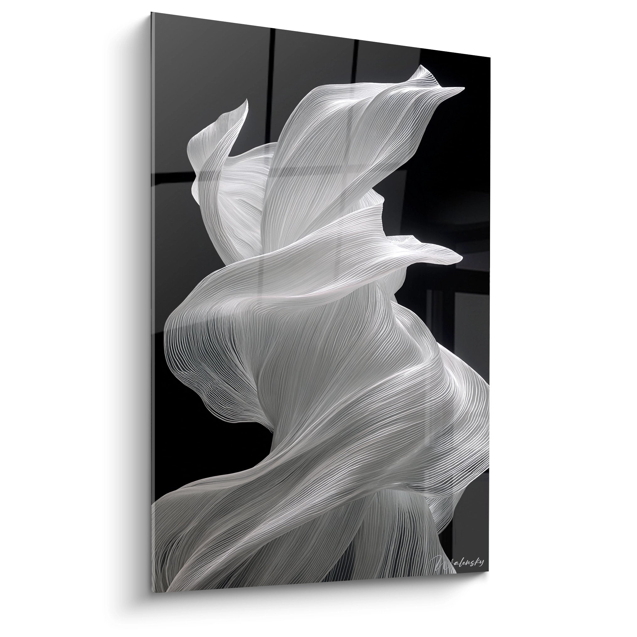 Wandbild abstrakte Blüte in schwarz-weiß mit fließenden organischen Linien und eleganten Grauschattierungen