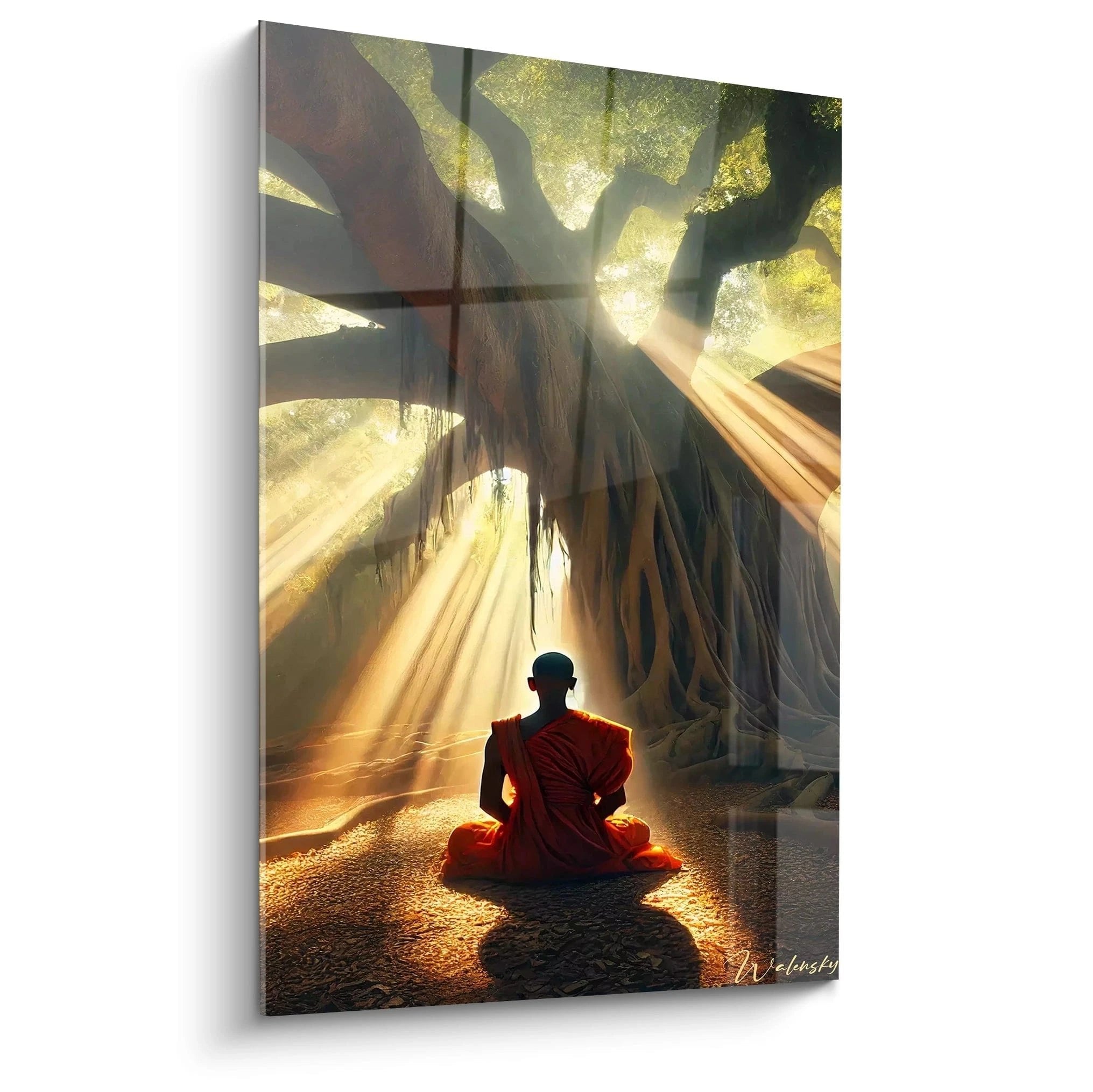 Buddhistischer Mönch in roter Robe meditiert unter Bodhi-Baum mit goldenen Lichtstrahlen