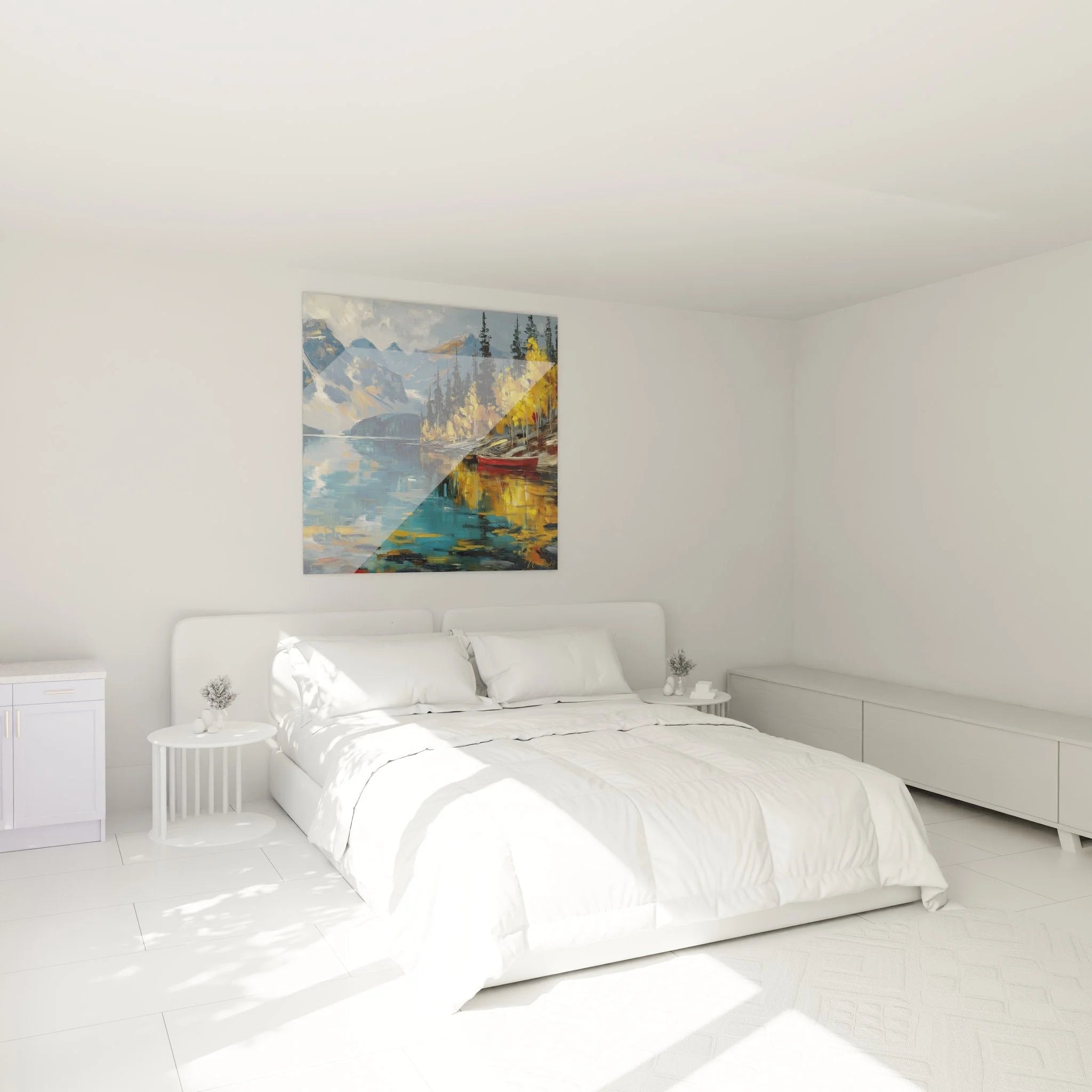 Bergsee Wandbild in Schlafzimmer Ambiente mit herbstlicher Alpenlandschaft und Boot