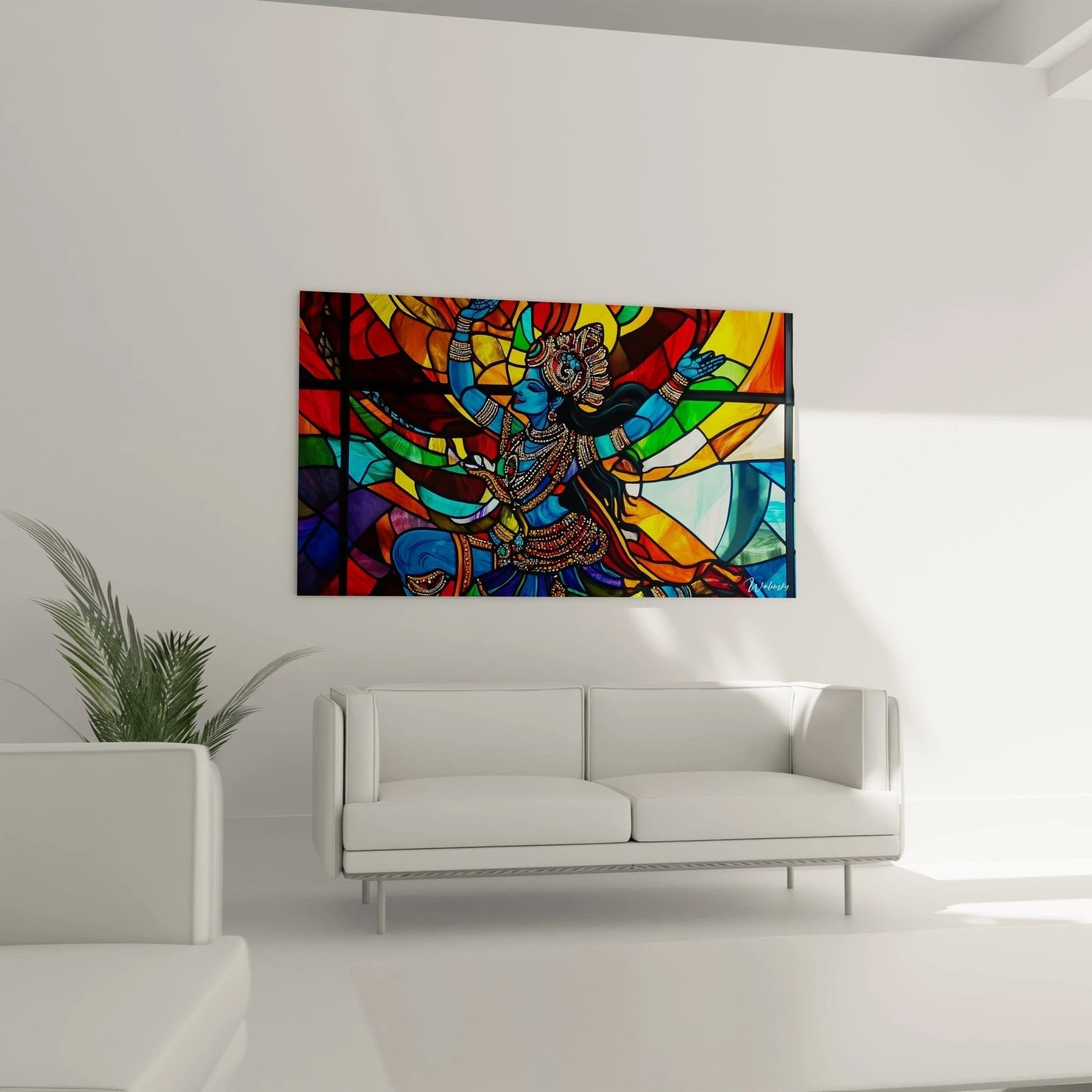 Detailaufnahme der Krishna-Figur mit kunstvollen Verzierungen und leuchtenden Glasmalerei-Farben