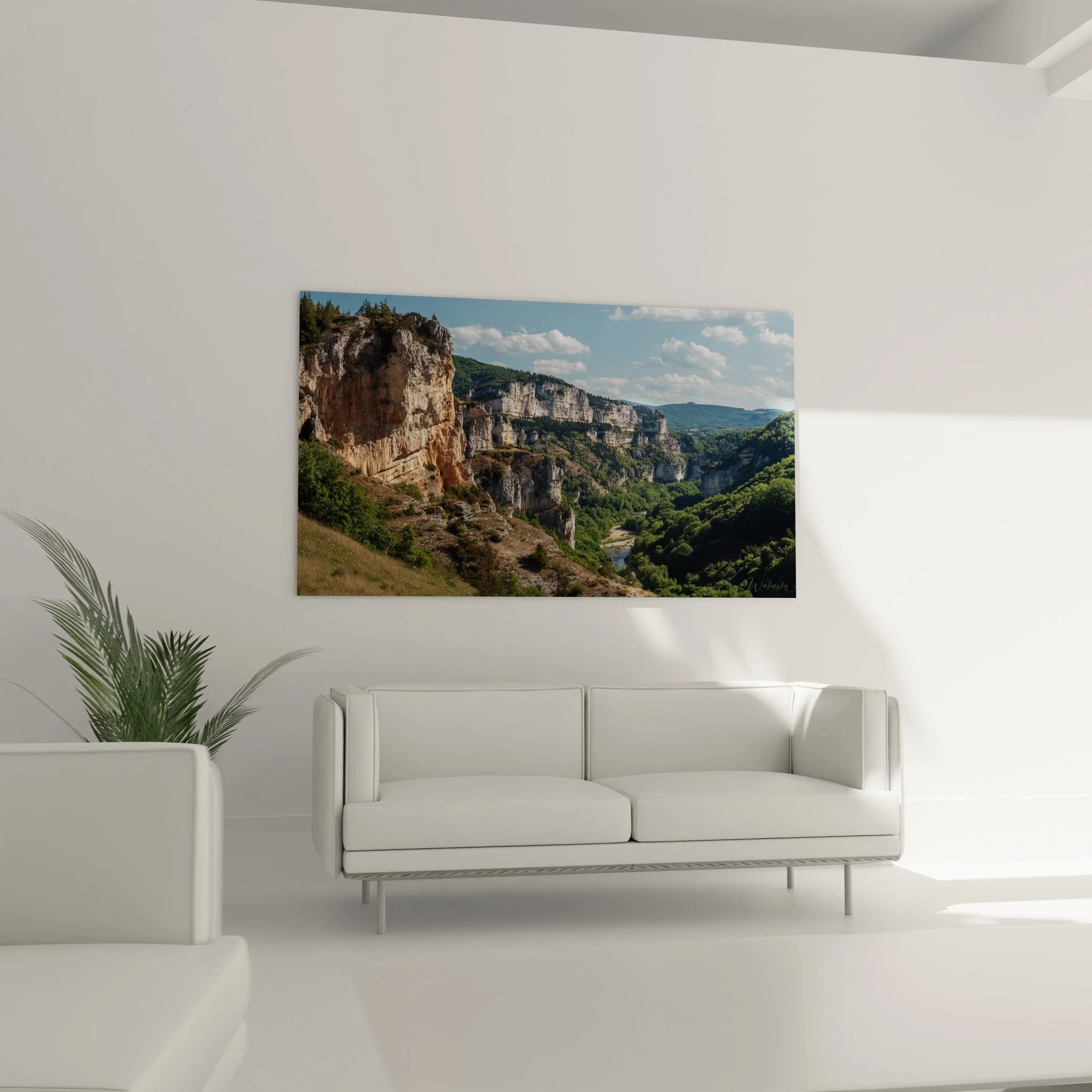 Detailaufnahme Canyon Wandbild zeigt dramatische Kalksteinfelsen und üppige Vegetation