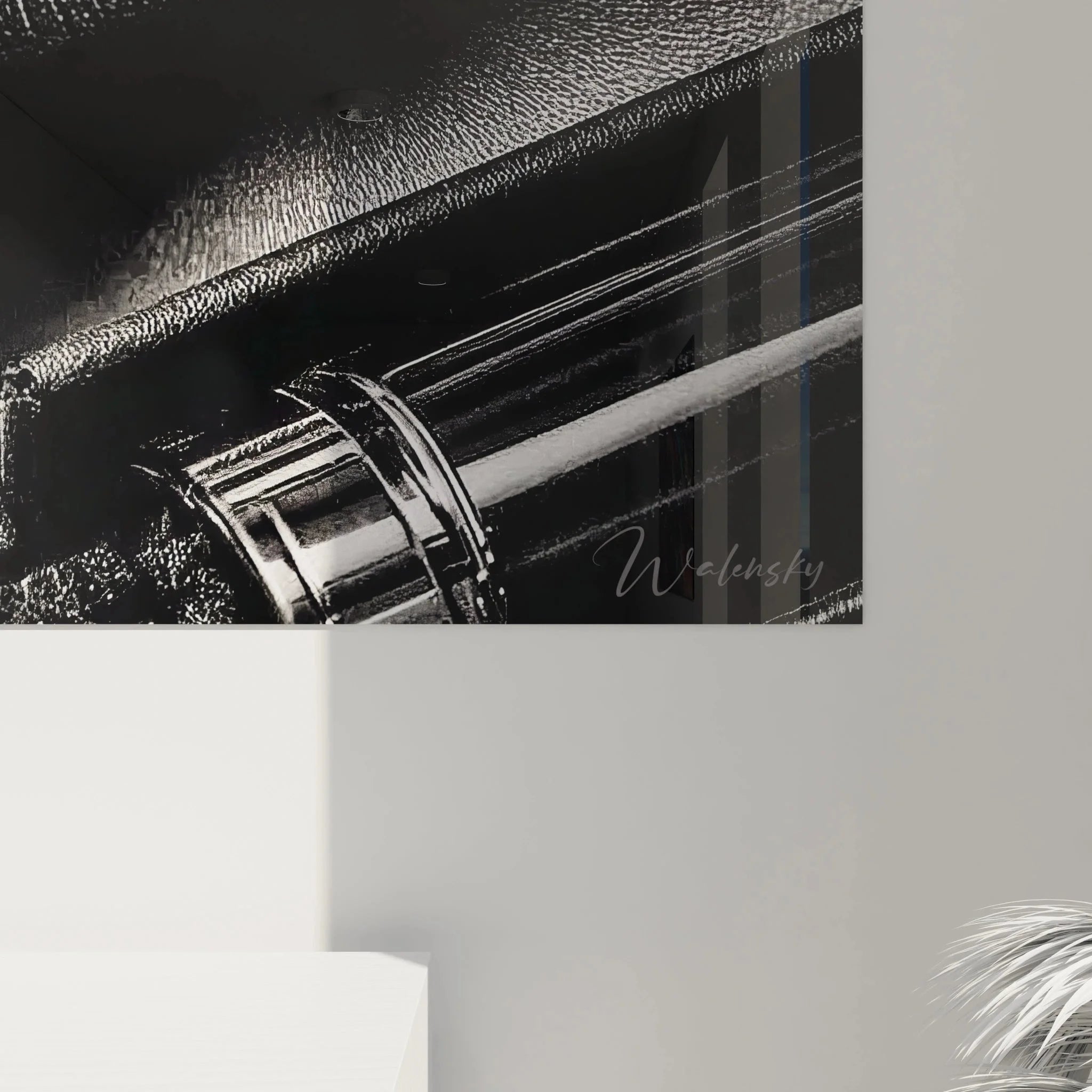 Gesamtansicht des eleganten Glamour Accessoires Wandbildes mit verschiedenen Schmuckstücken