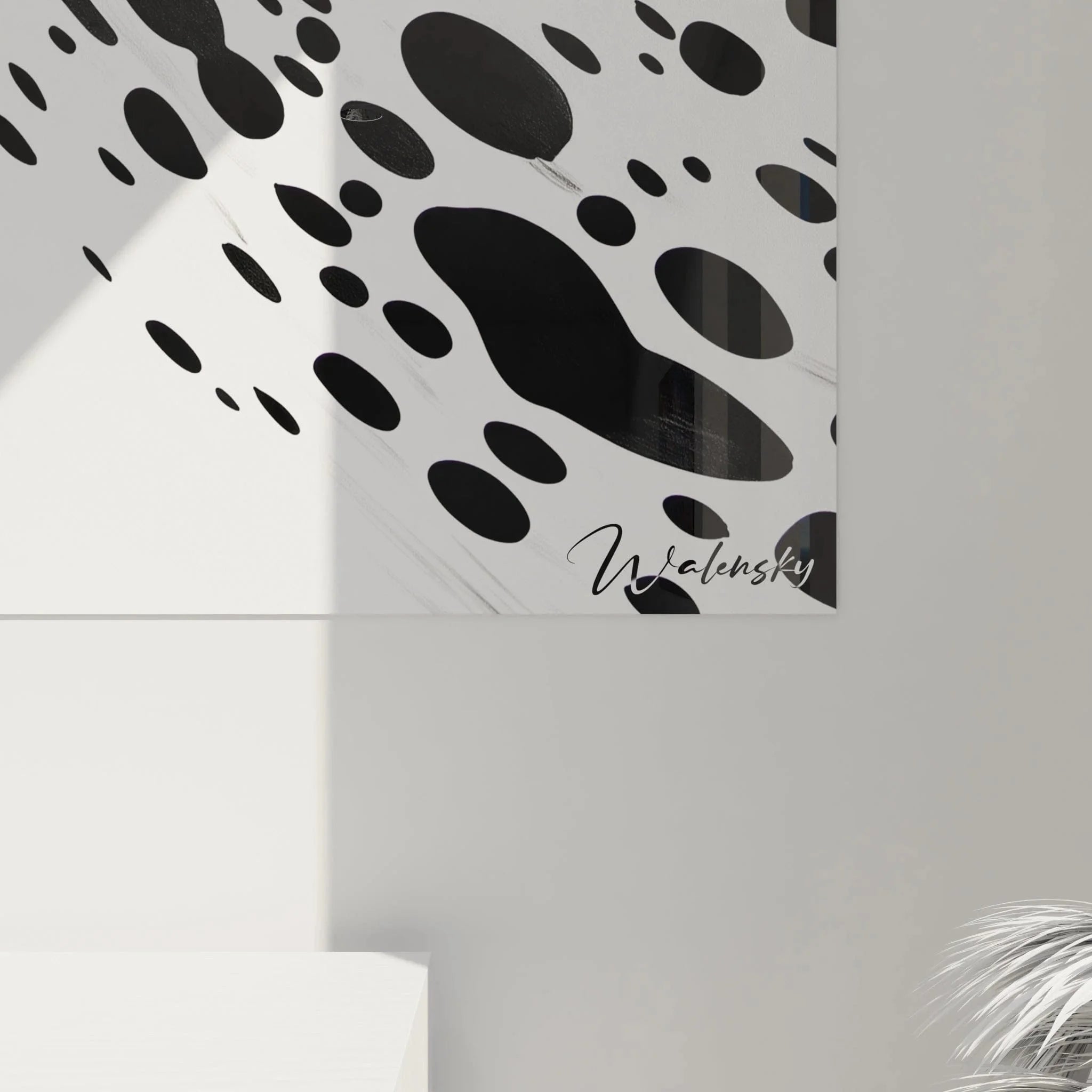 Gesamtansicht des modernen Wandbildes mit Punktmuster im Dalmatiner-Look für zeitgenössische Raumgestaltung