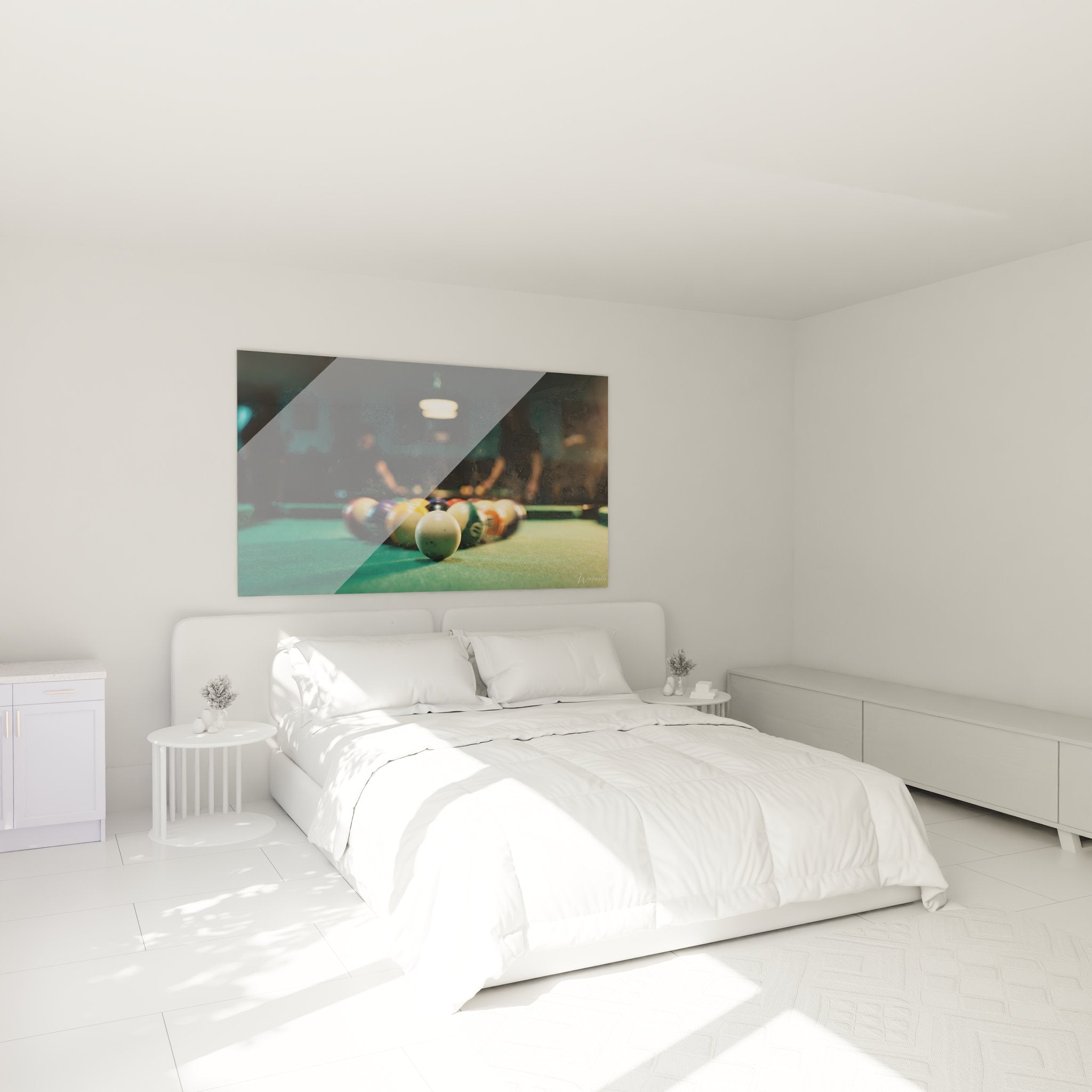 Billard Wandbild im Schlafzimmer, elegante Dekoration mit Billardkugeln auf grünem Filz