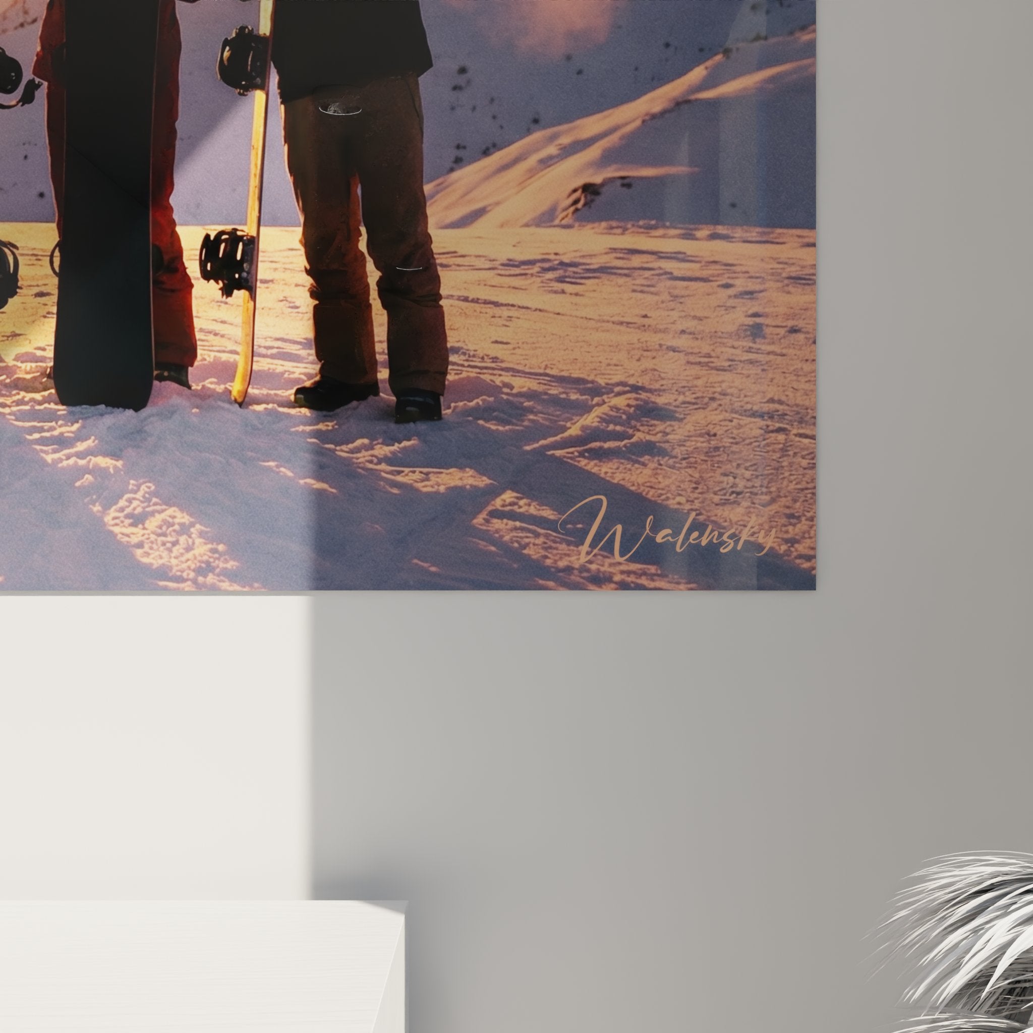 Gesamtansicht des Snowboarder Wandbildes mit spektakulärer Winterlandschaft und Sonnenuntergang-Stimmung