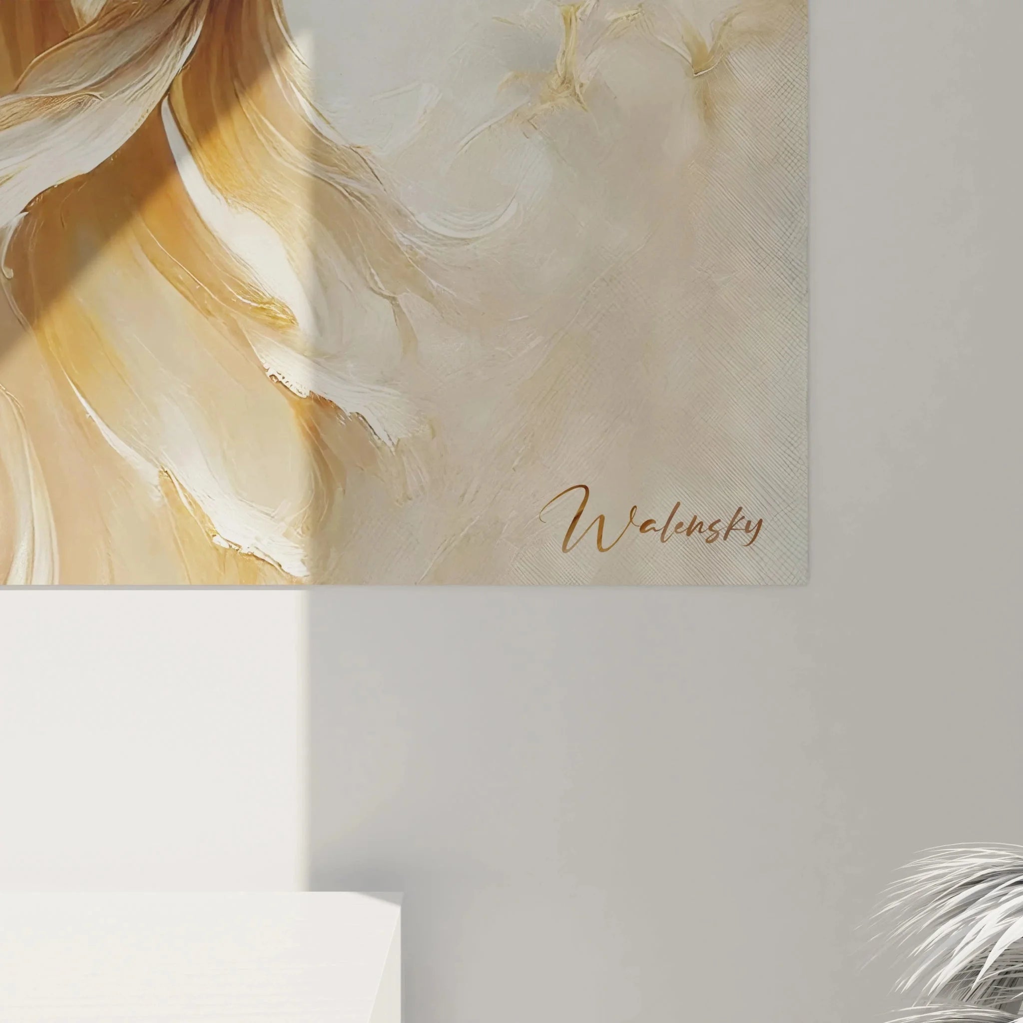 Gesamtansicht Leinwand Kampffisch Motiv mit fließenden Bewegungen in aquatischer Goldoptik