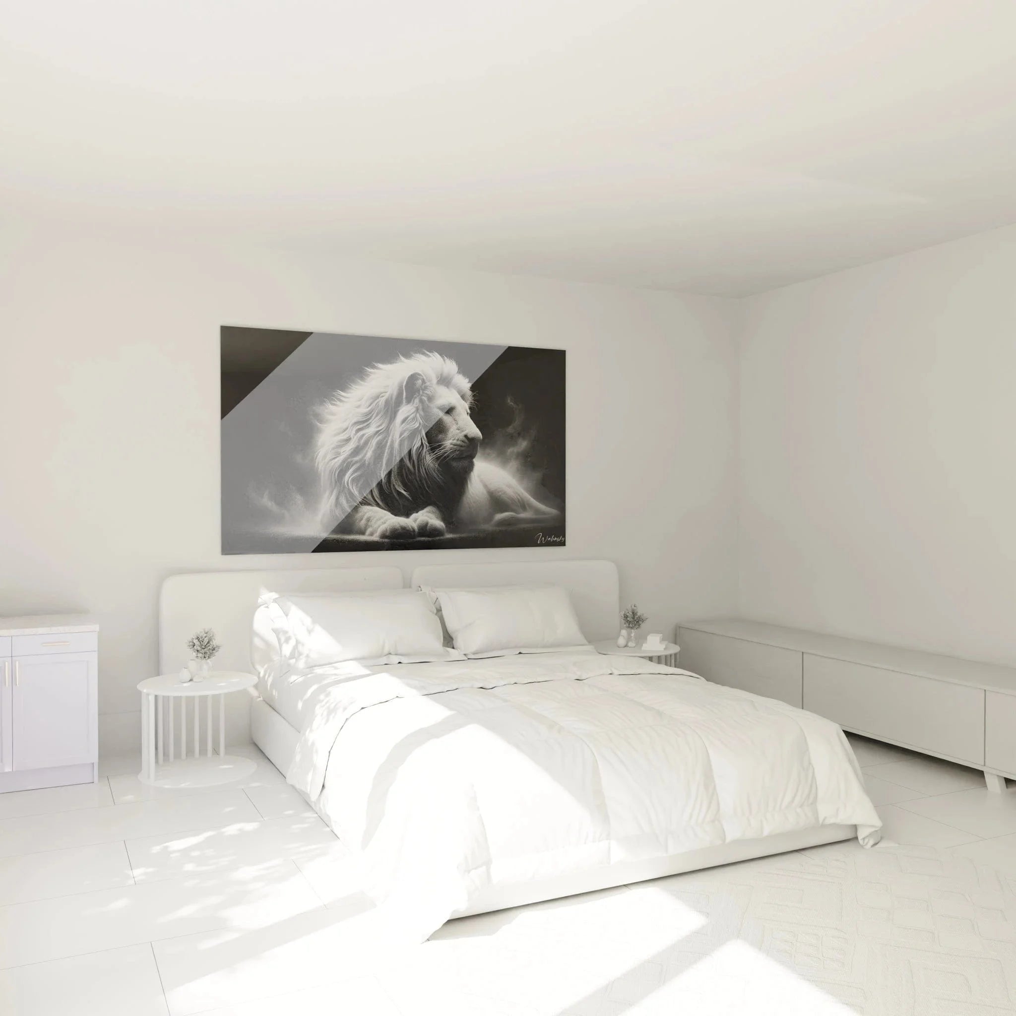 Löwe Wandbild Schwarz-Weiß in eleganter Schlafzimmer Atmosphäre - majestätische Wandkunst
