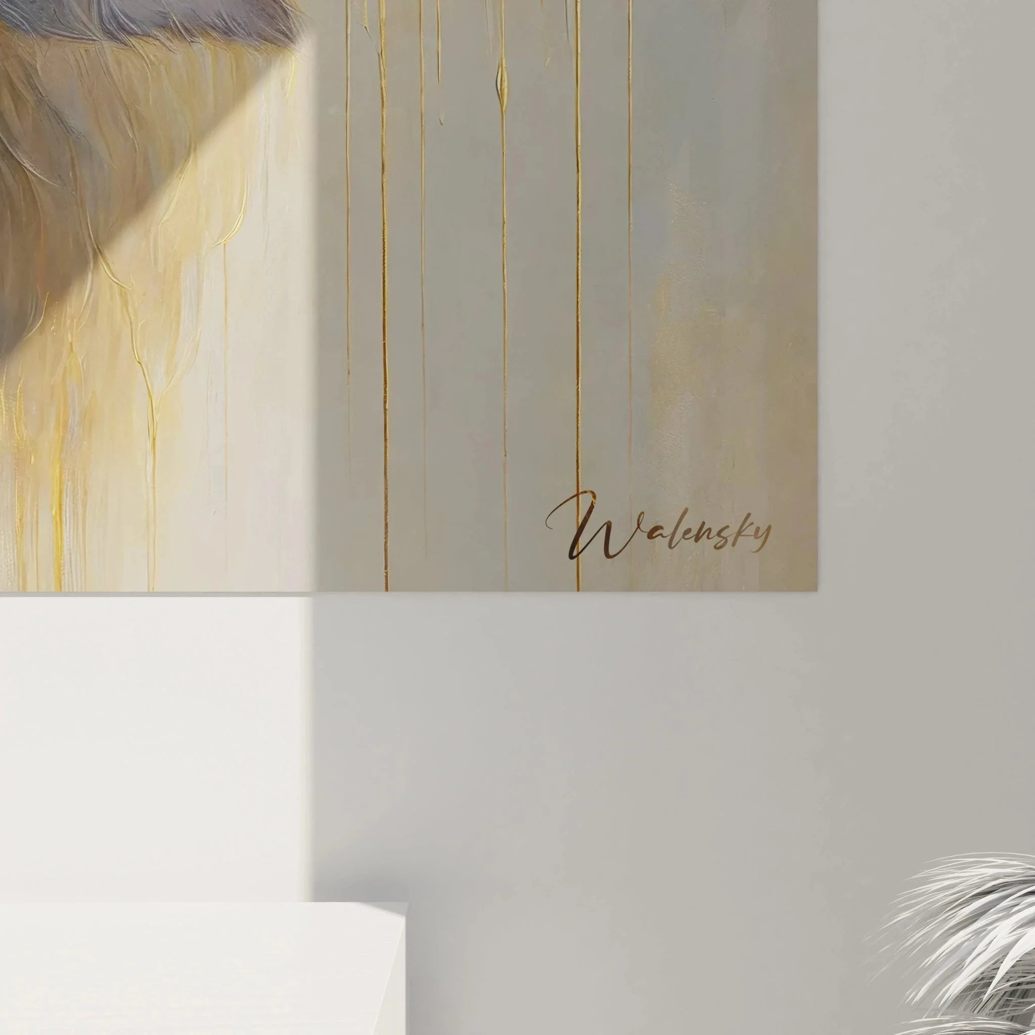 Gesamtansicht majestätisches Büffel Wandbild mit goldenen Elementen und Dekoration