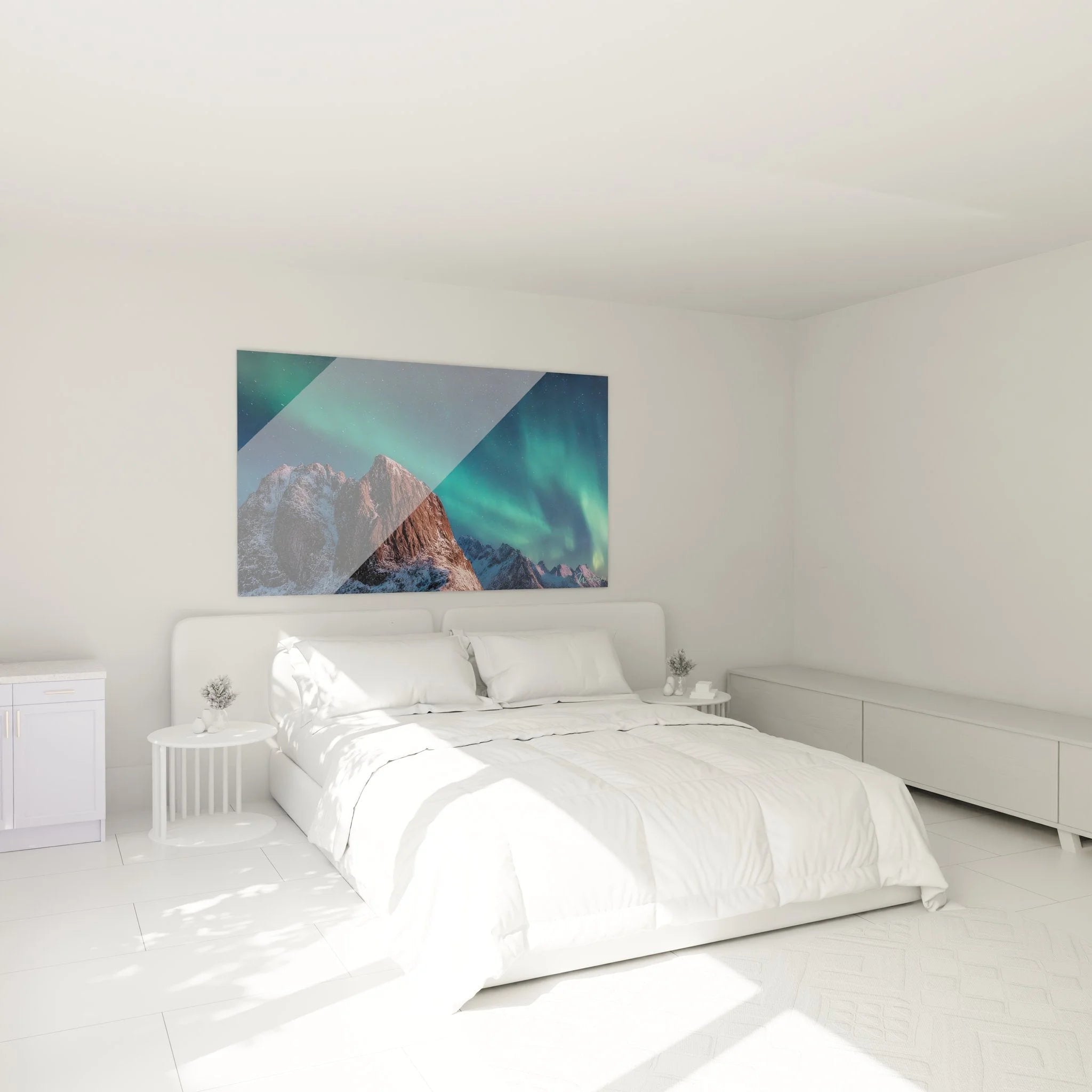 Nordlicht Wandbild im Schlafzimmer - Aurora Borealis Berge als stilvolle Wanddekoration