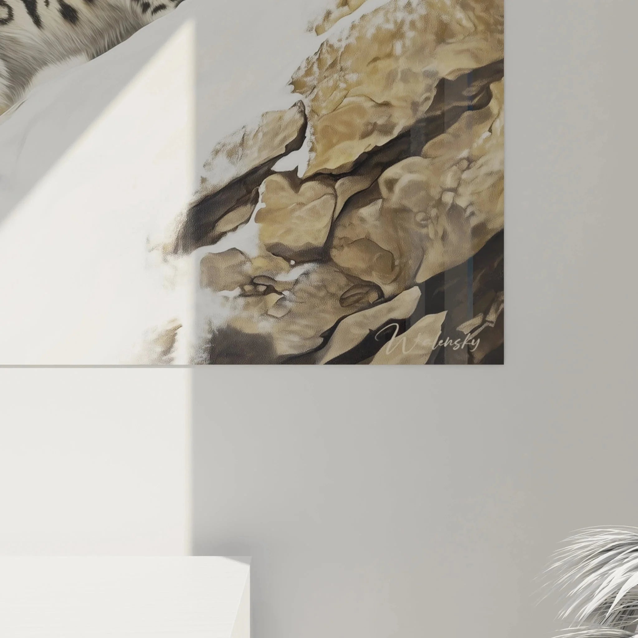 Gesamtansicht Wandbild Schneeleopard in verschneiter Bergwelt - Wildkatze Kunstwerk