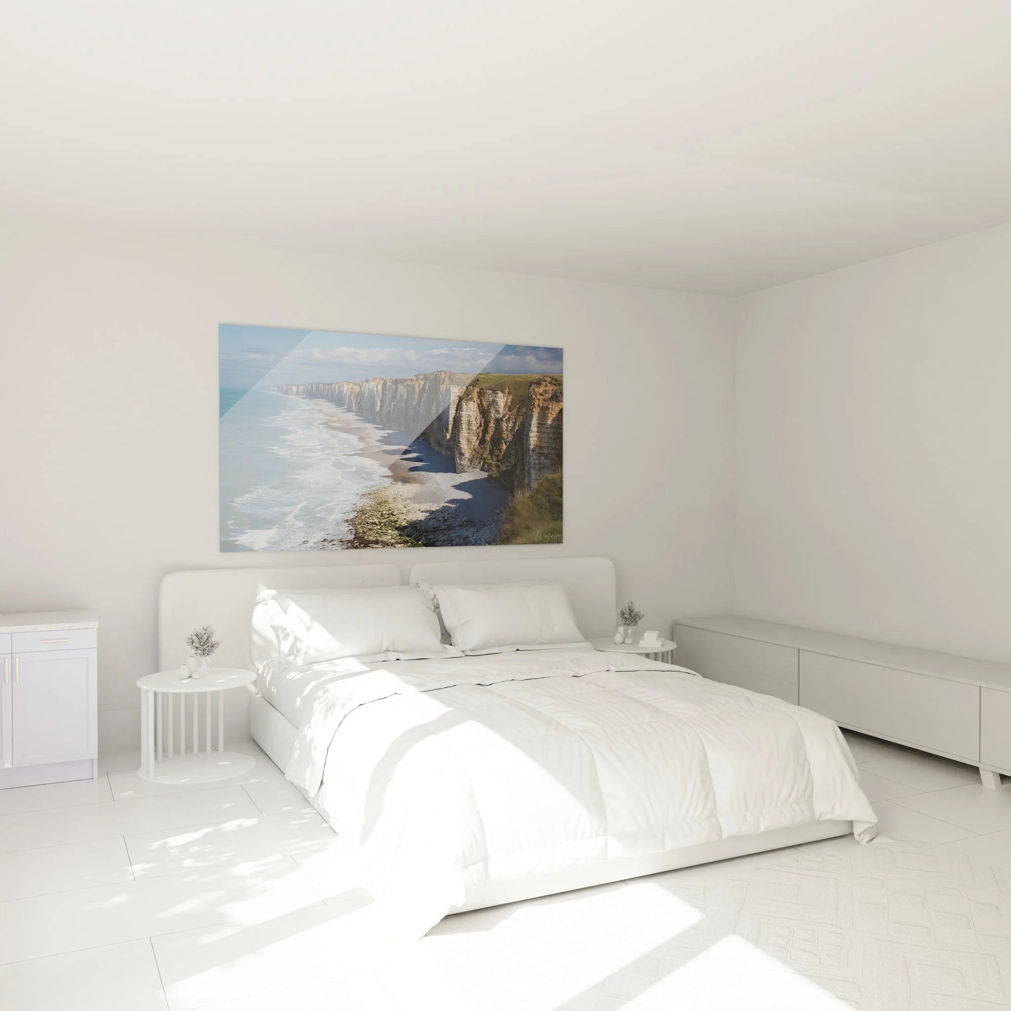 Steilküste Wandbild in modernem Schlafzimmer als maritime Wanddekoration mit Kreidefelsen Motiv