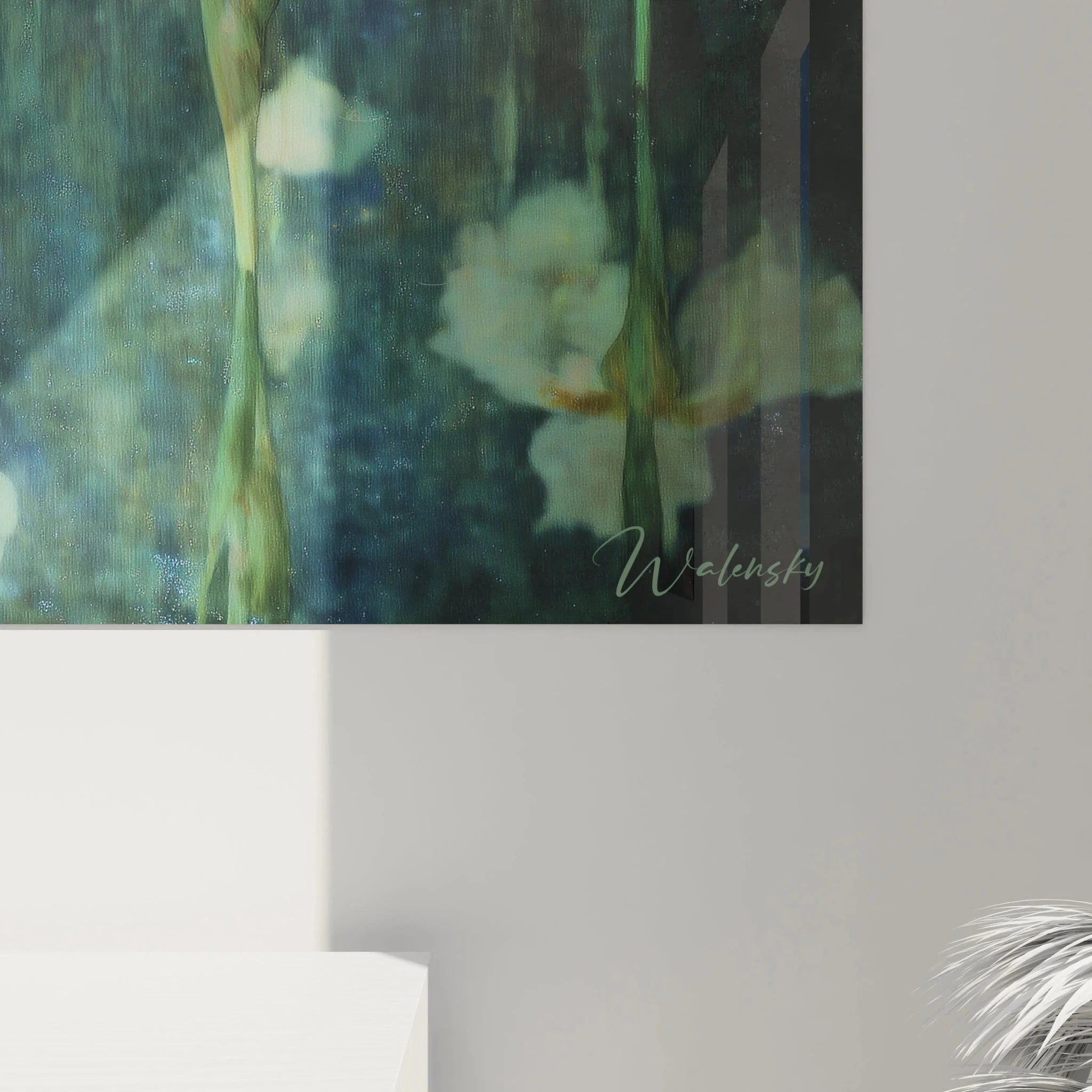 Gesamtansicht Wandbild symbolistische Iris-Komposition mit dunklen Wasserflächen