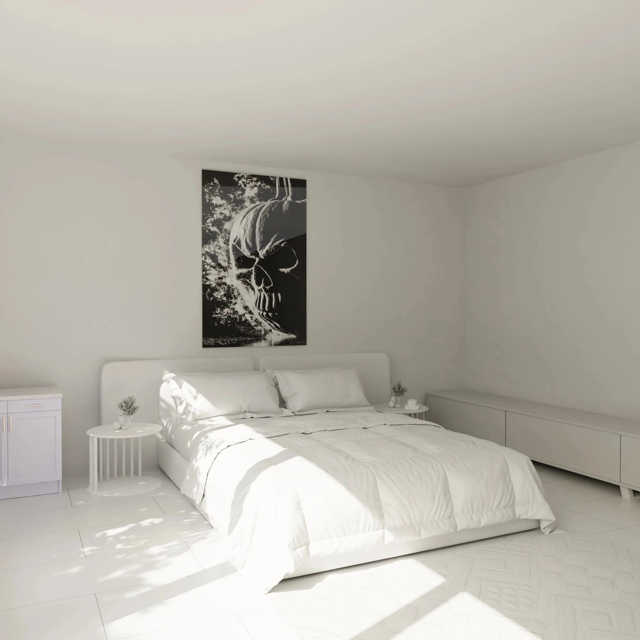 Totenkopf Wandbild mit Rauch im Schlafzimmer, düstere Halloween Dekoration an der Wand