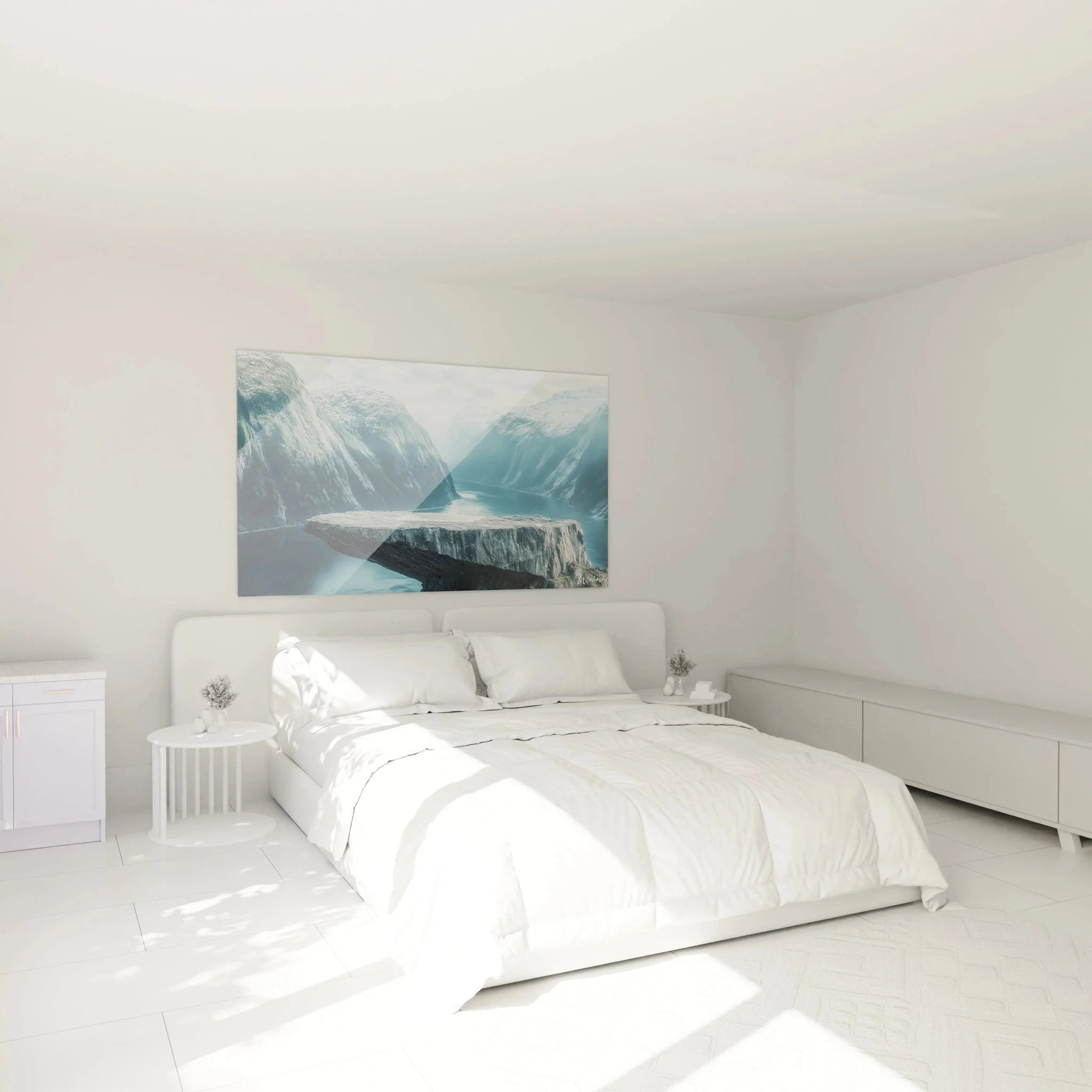 Trolltunga Wandbild in modernem Schlafzimmer als Wanddekoration über dem Bett