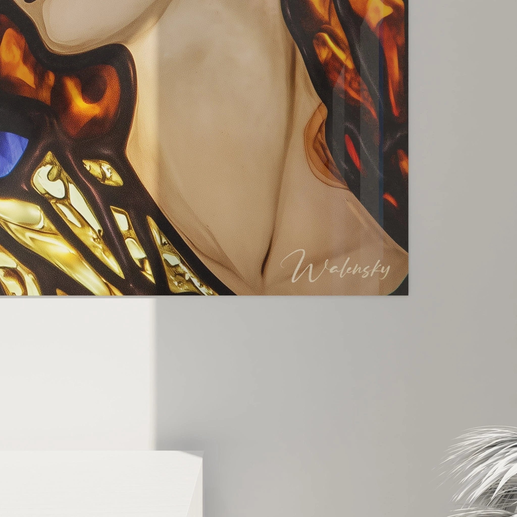 Gesamtansicht Wandbild Glasmalerei-Stil feminine Gottheit mit Fruchtbarkeitssymbol Granatapfel