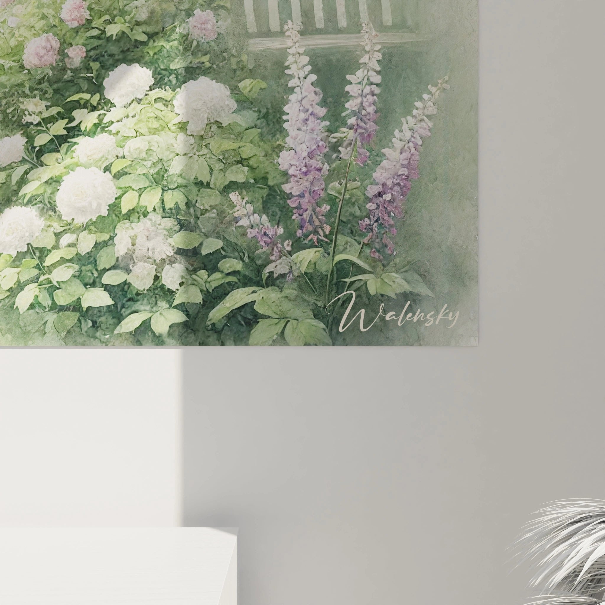 Gesamtansicht des Garten-Wandbildes mit verschlungenem Pfad und üppiger Blütenpracht