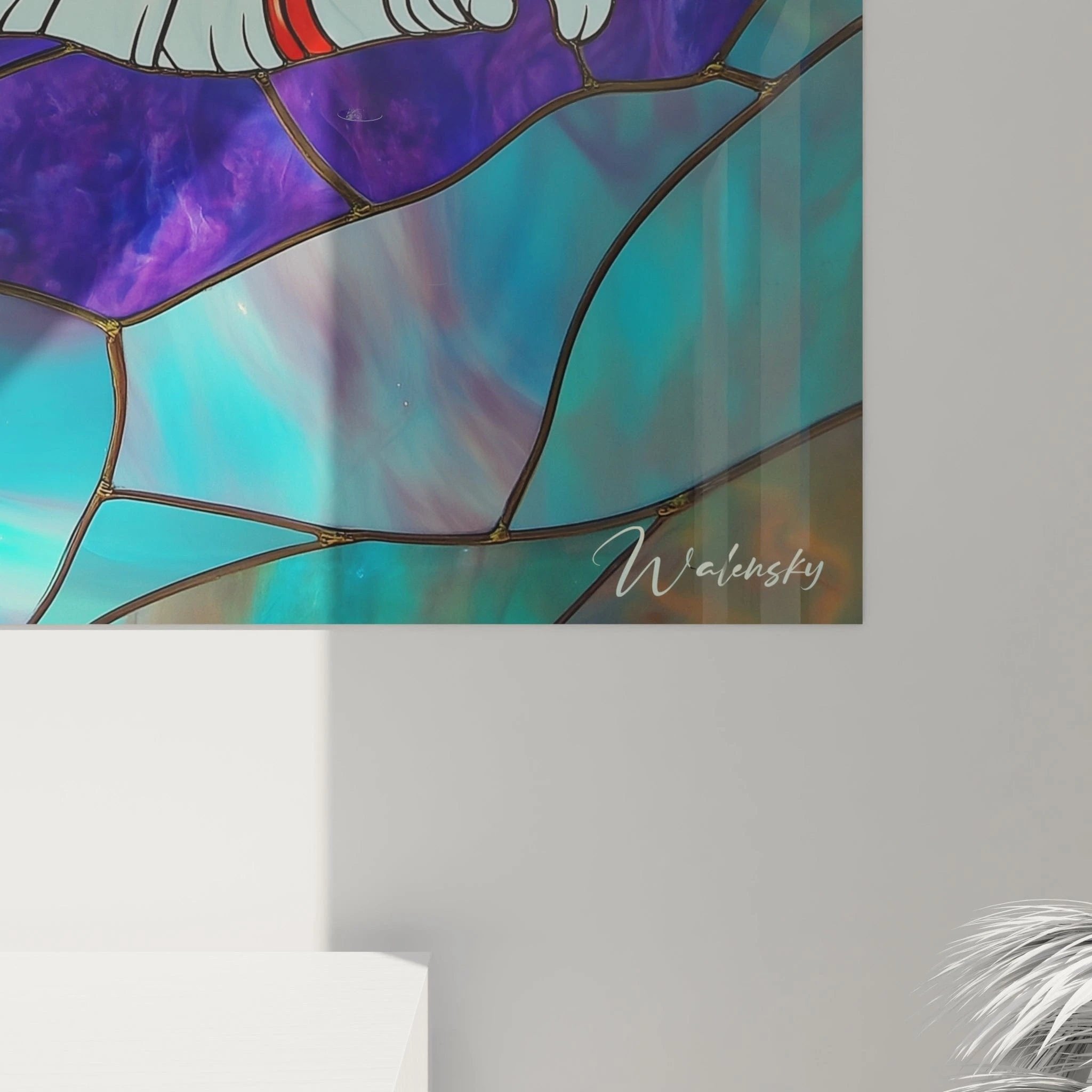 Gesamtansicht des Weltall Wandbildes in Glasmalerei-Optik mit geometrischen Farbfeldern und Sternen