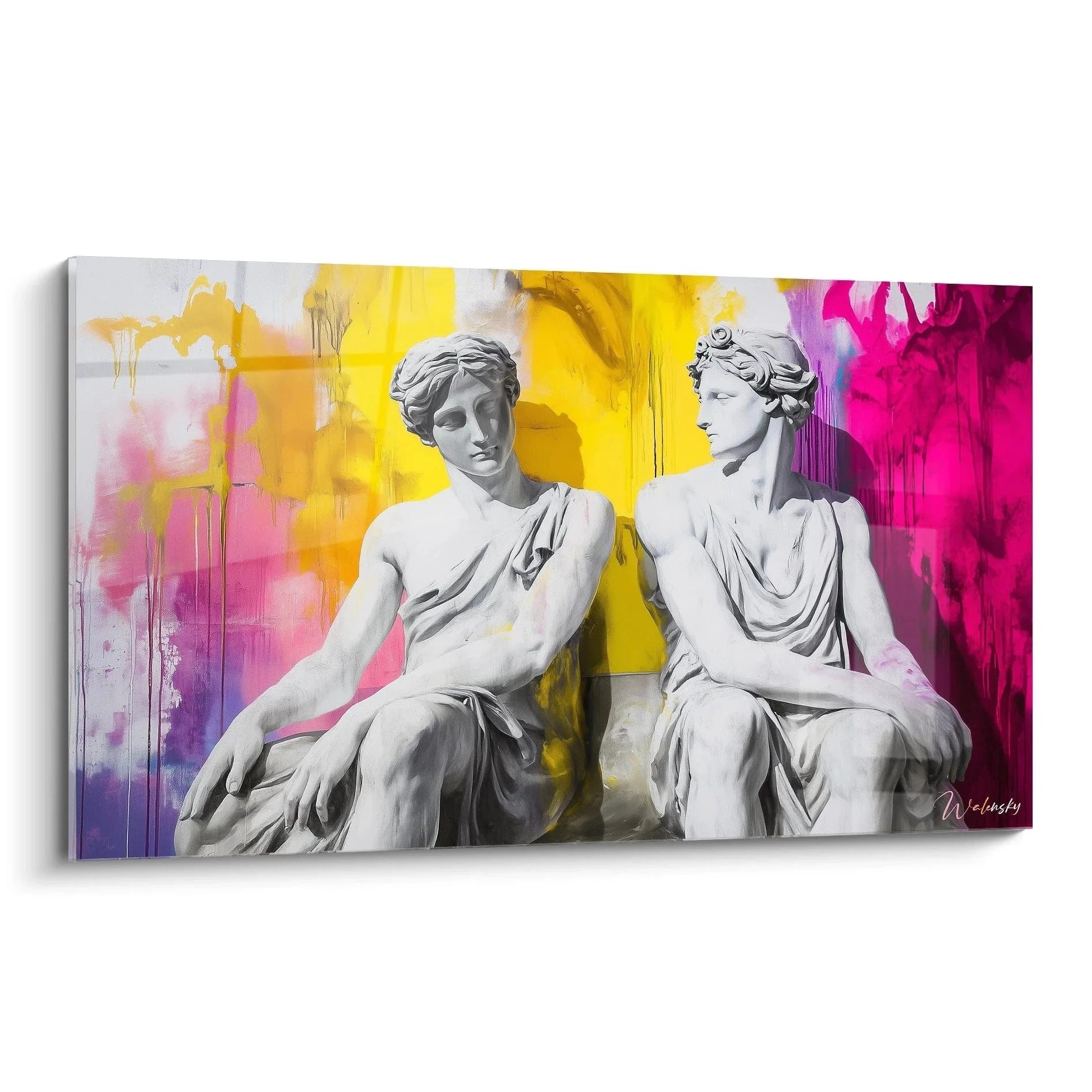 Wandbild mit zwei antiken griechischen Statuen vor buntem abstrakten Hintergrund in Gelb und Magenta
