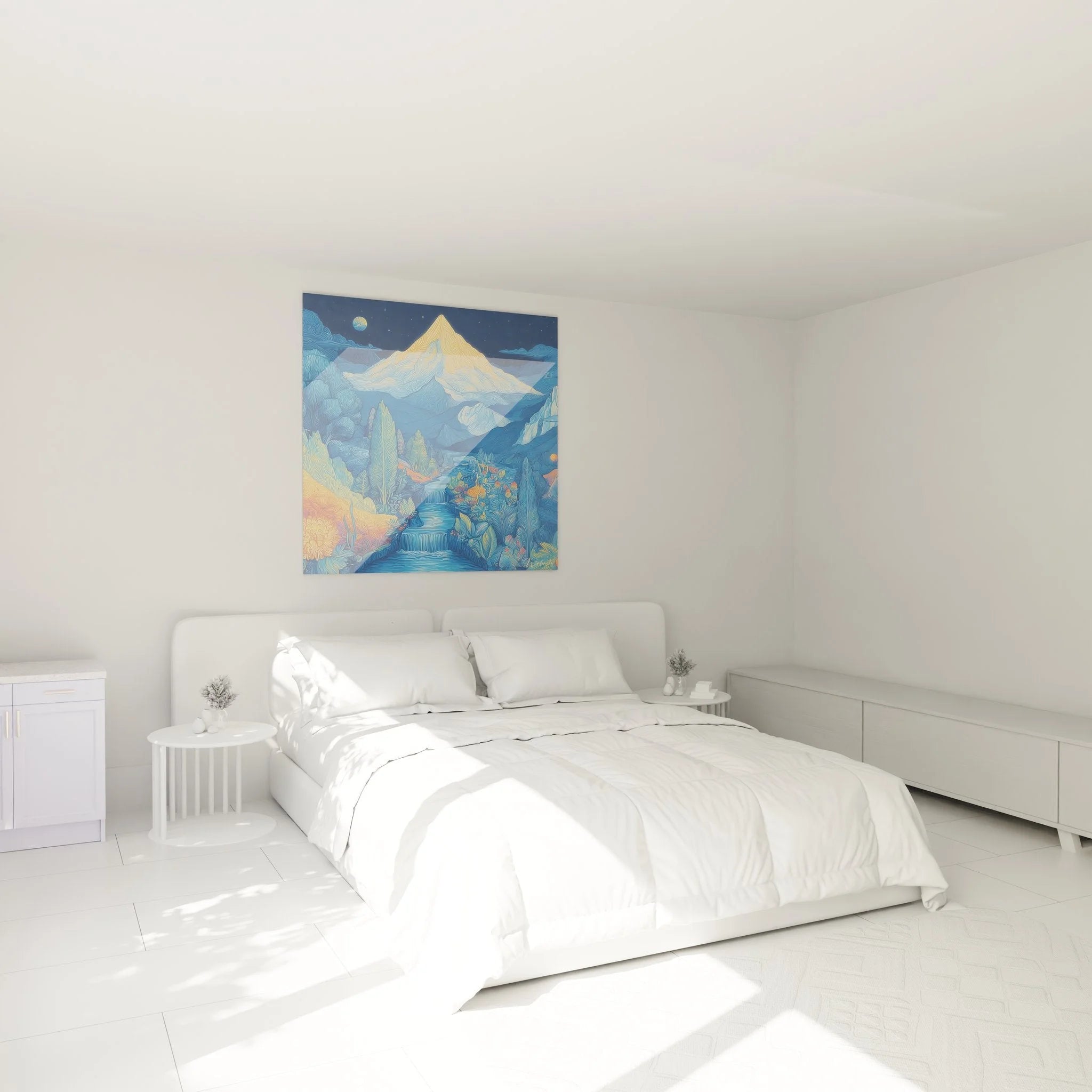 Wandbild Berglandschaft in modernem Schlafzimmer Ambiente mit mystischen Gipfeln und Mondschein