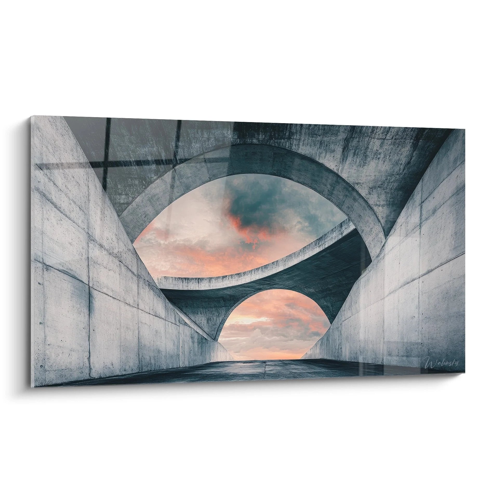 Wandbild Betonarchitektur mit geometrischen Öffnungen und dramatischem Himmel - Moderne Kunst