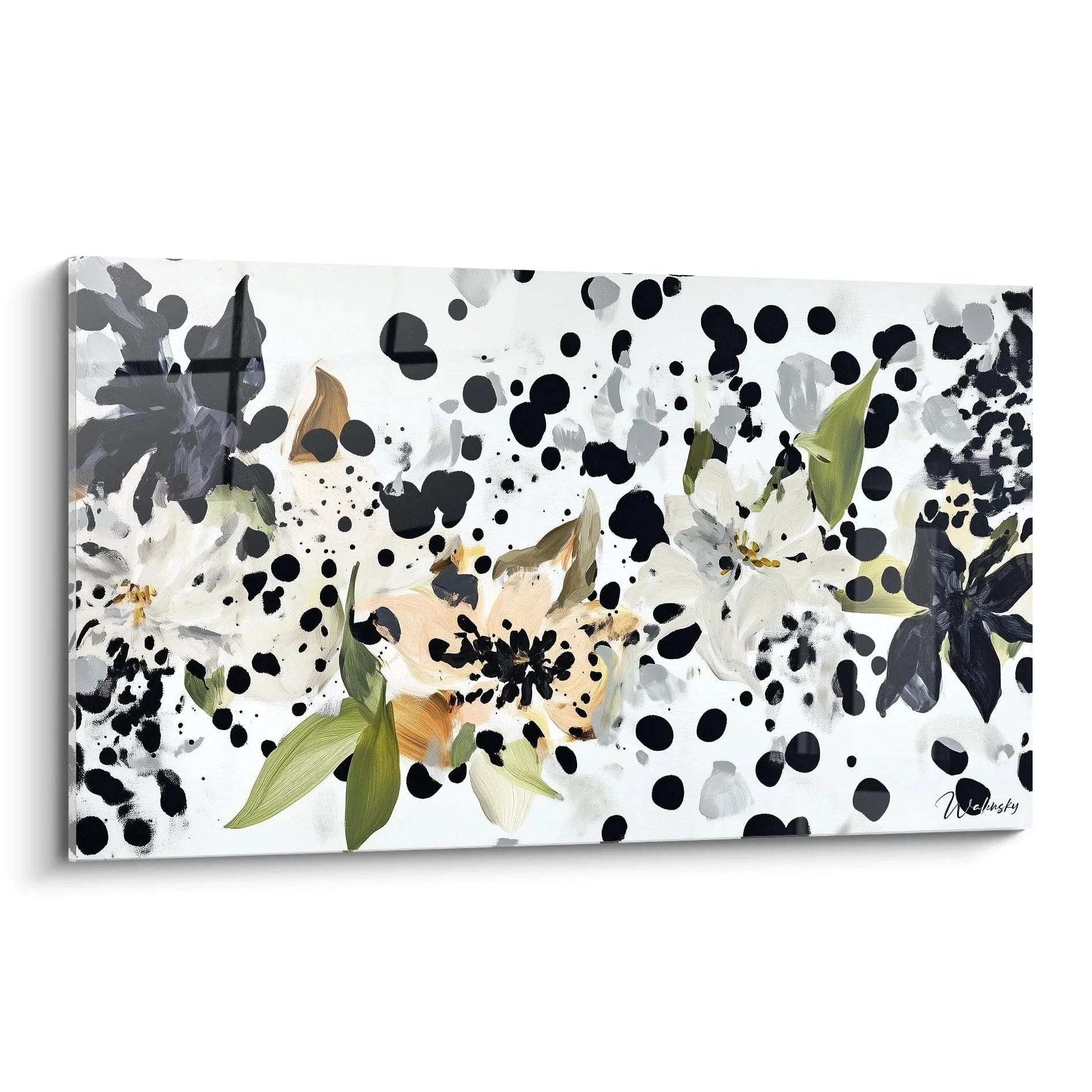 Abstraktes Wandbild mit Blütenmotiven und schwarzen Punkten auf weißem Grund, botanische Kunstwerk