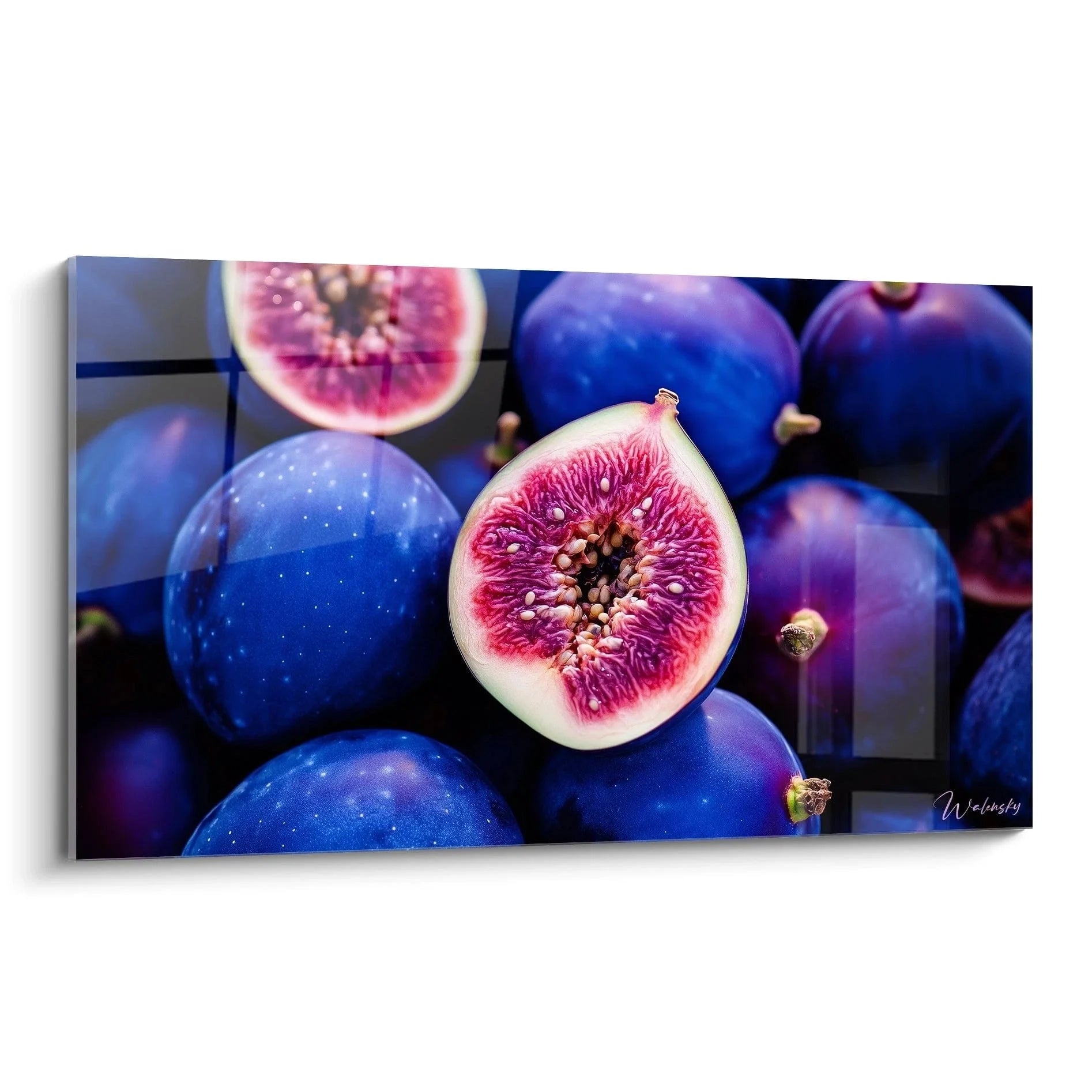 Wandbild blaue Feigen mit rotem Fruchtfleisch, moderne Früchte Kunst für Küche und Esszimmer