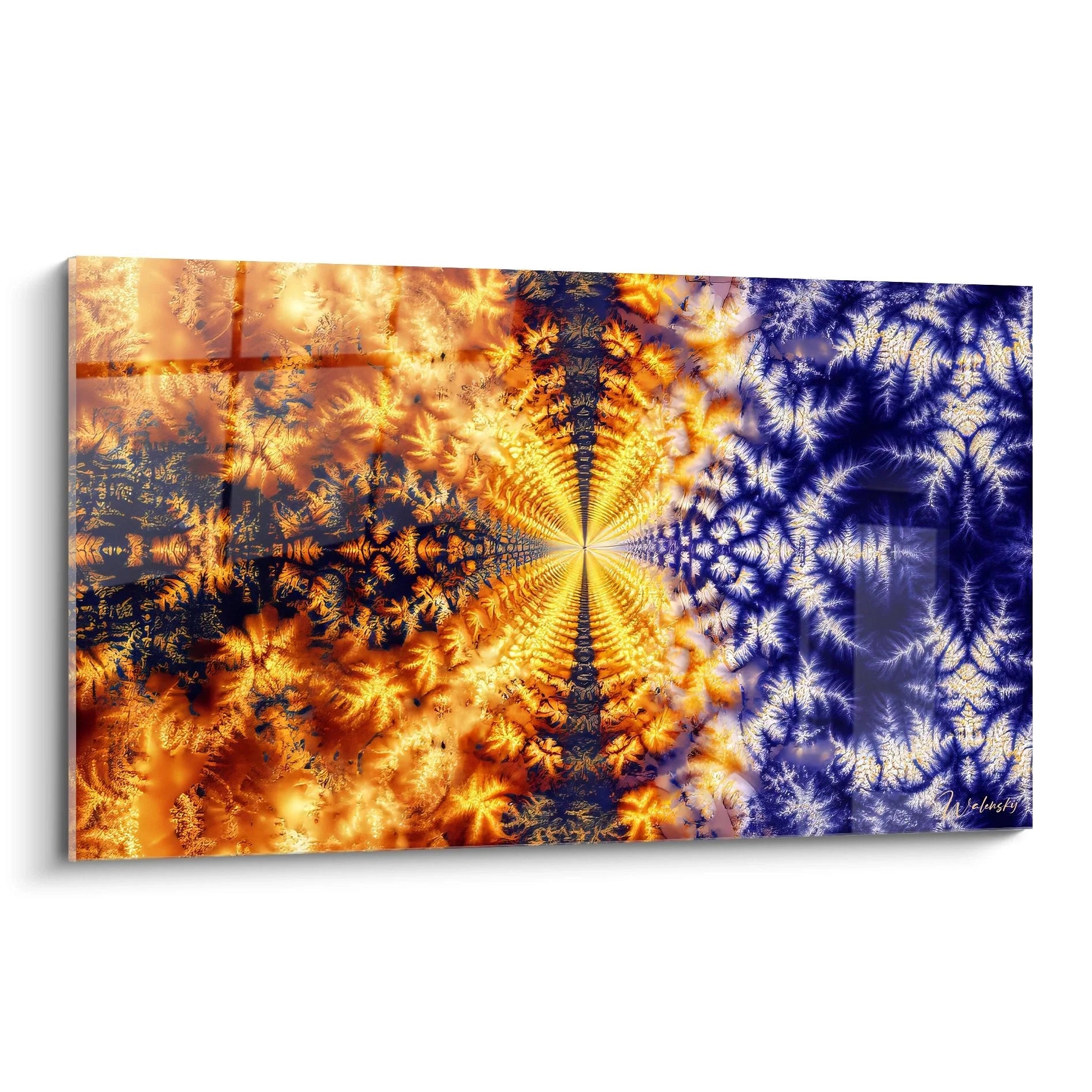 Wandbild Fraktal mit Feuer-Eis-Kontrast in Gold-Blau, spiralförmige digitale Kunst Edition Fraktal