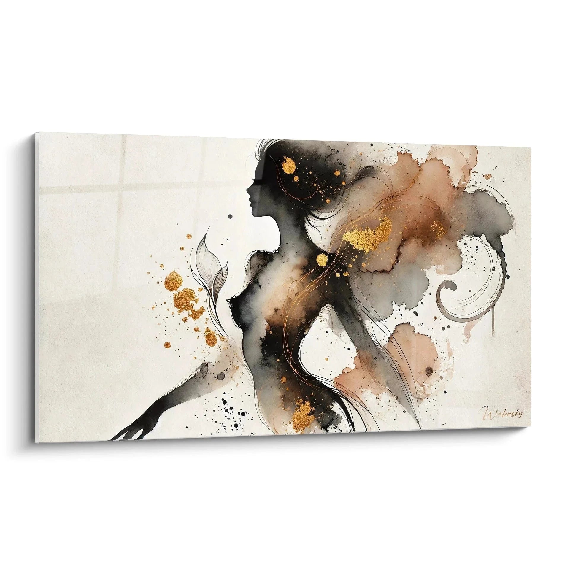 Wandbild Frau Aquarell abstrakt mit goldenen Akzenten und warmen Erdtönen für moderne Wanddekoration